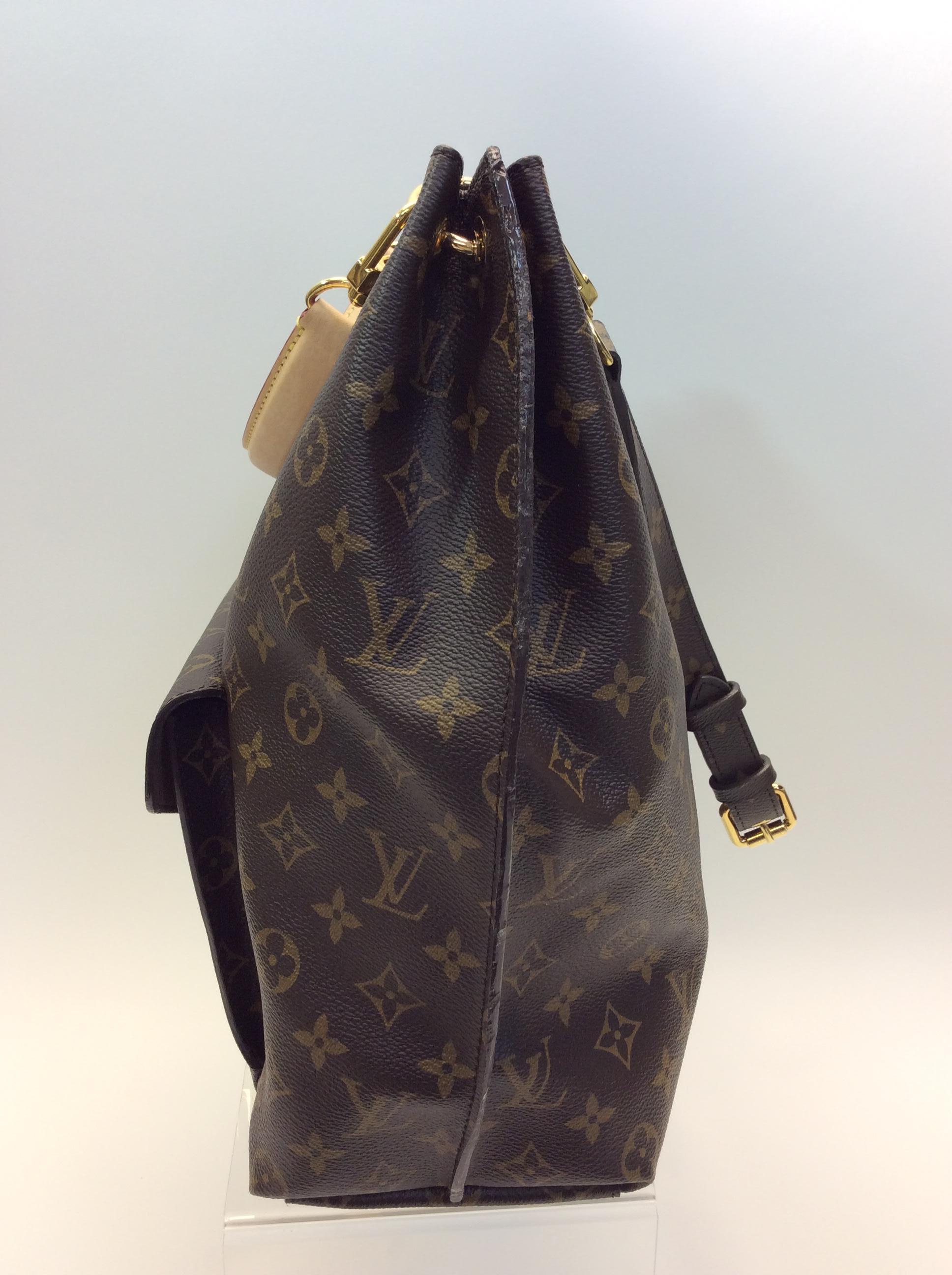 Louis Vuitton Brown Monogram Metis Shoulder Bag
$1999
Made in the US
Leather
12