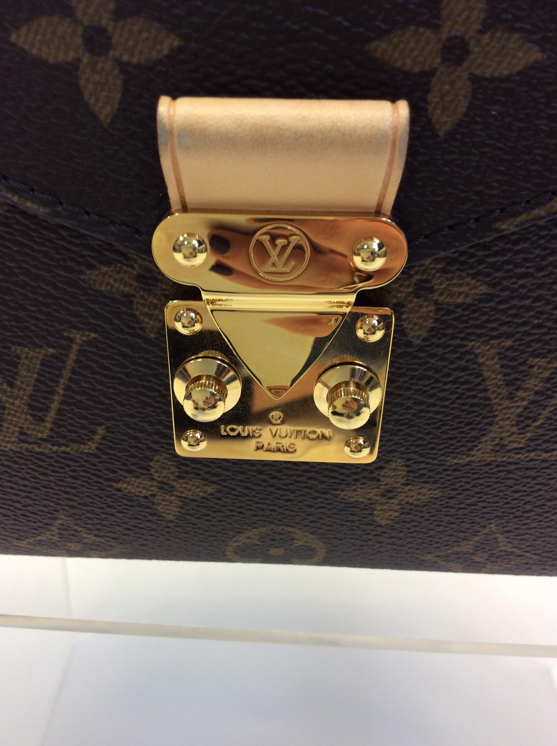 Louis Vuitton Brown Monogram Metis Shoulder Bag For Sale 1