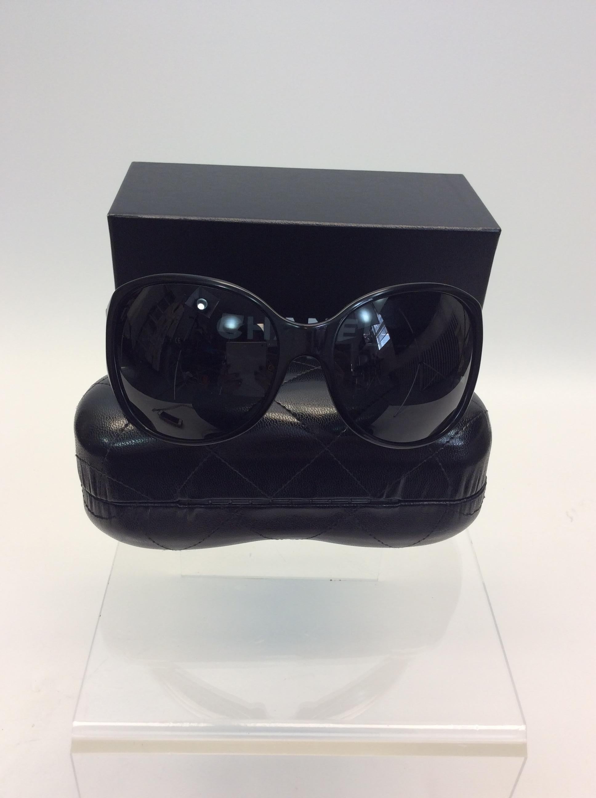 Chanel Black Studded Sunglasses For Sale 1