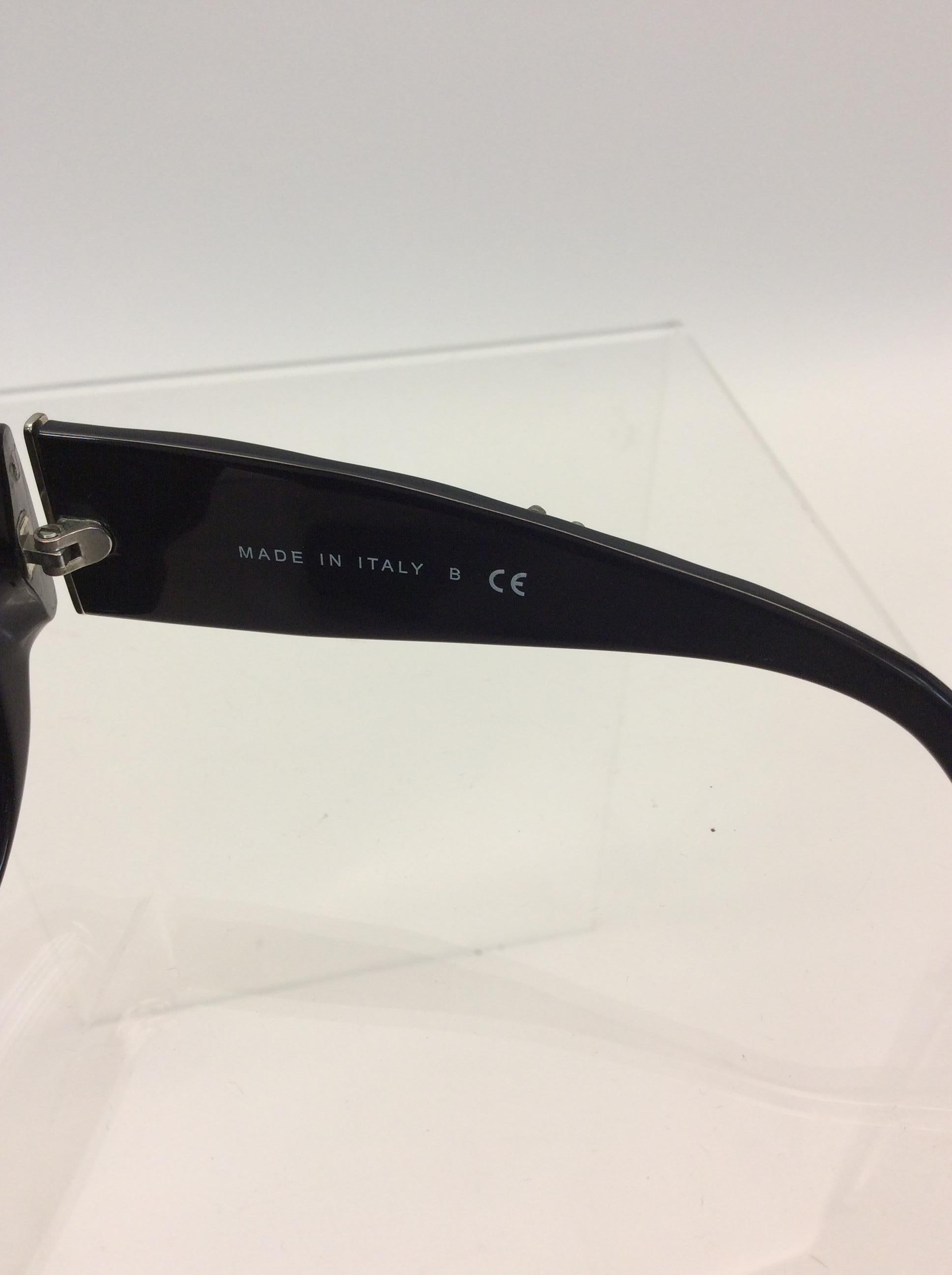 Chanel Black Studded Sunglasses For Sale 5