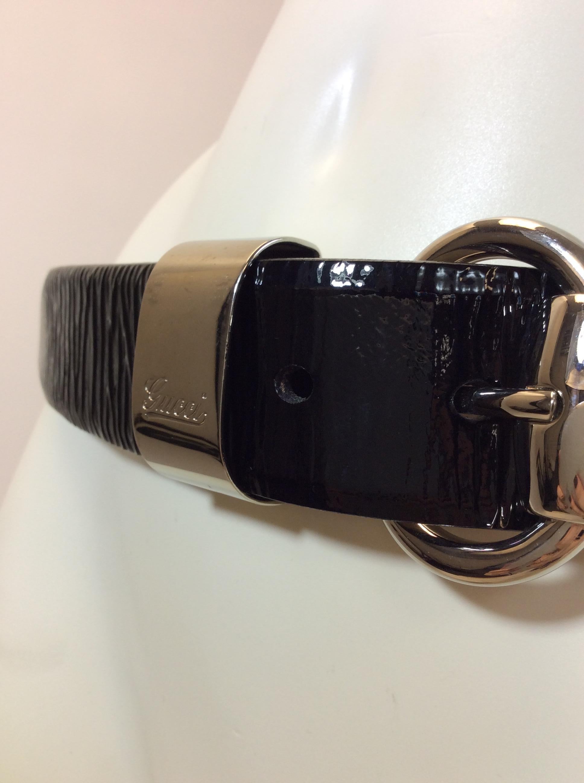 Gucci Black Patent Leather Belt with Silver Hardware In Good Condition For Sale In Narberth, PA