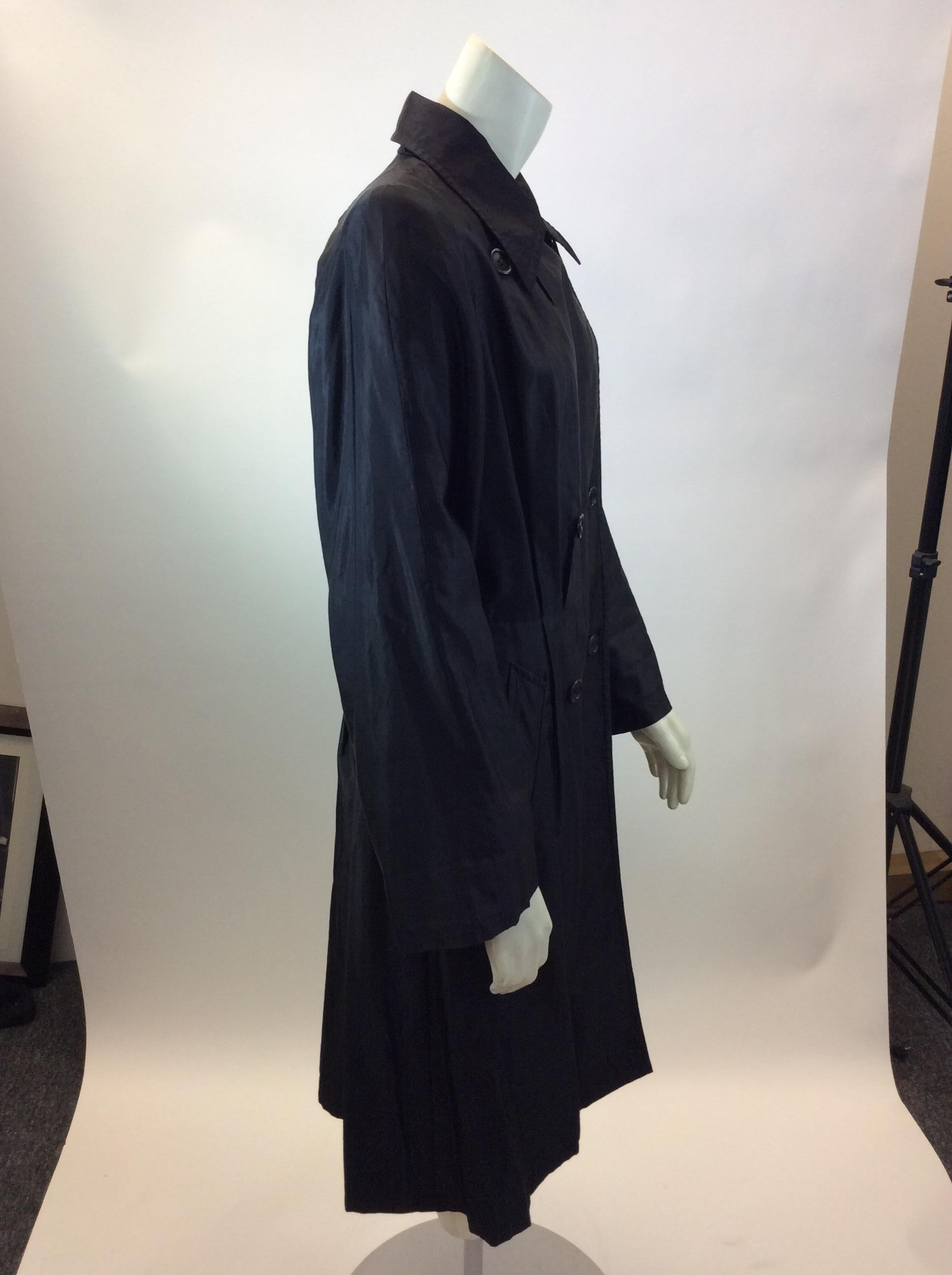 Dries Van Noten Black Trench Coat In Good Condition For Sale In Narberth, PA
