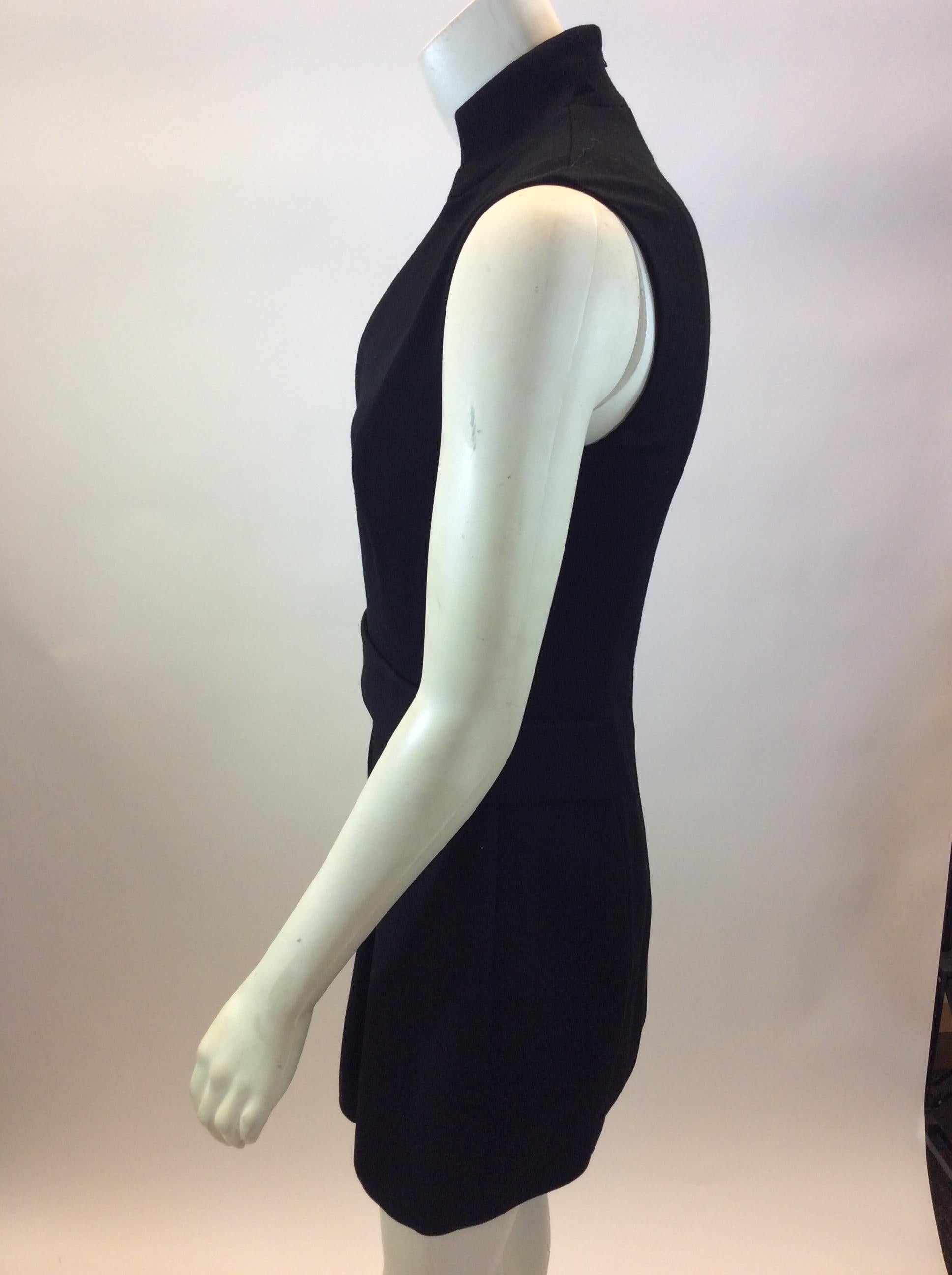 Akris Black Dress
$199
Made in Switzerland
69% viscose, 25% nylon, 6% elastane
Size 4
Length 31.5