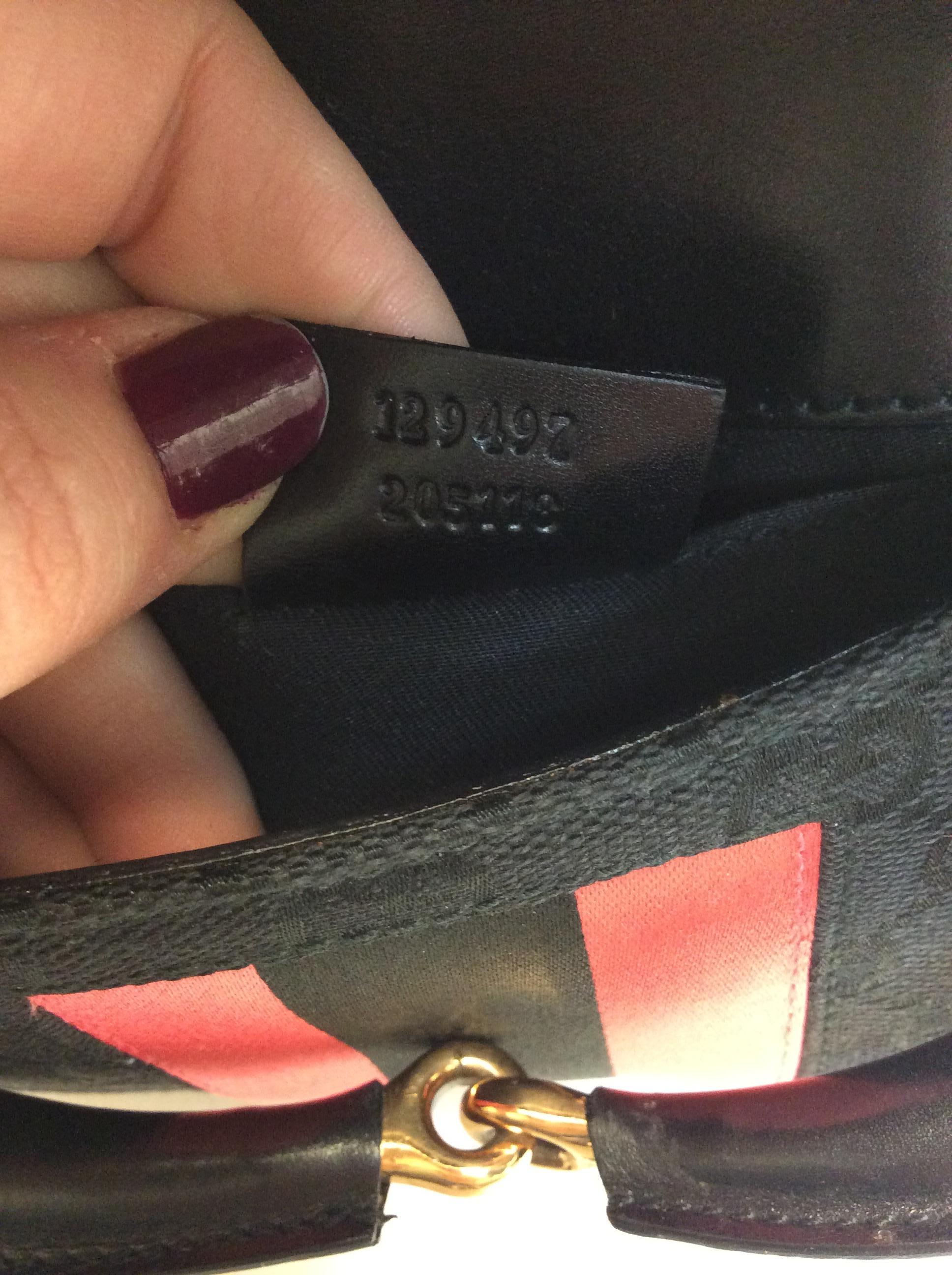 Gucci Black with Pink Stripes Small Shoulder Bag For Sale 5