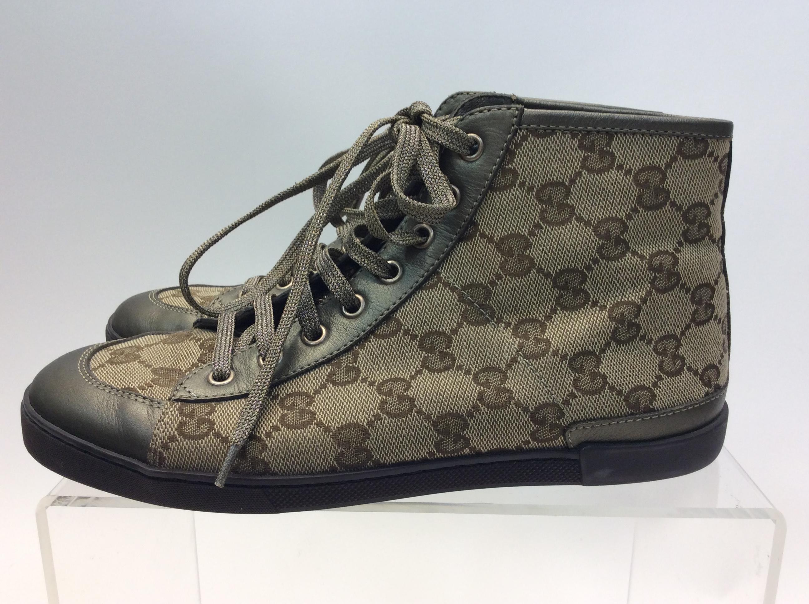 Gucci Tan Monogram High Top Sneakers
$299
Made in Italy
Size 37