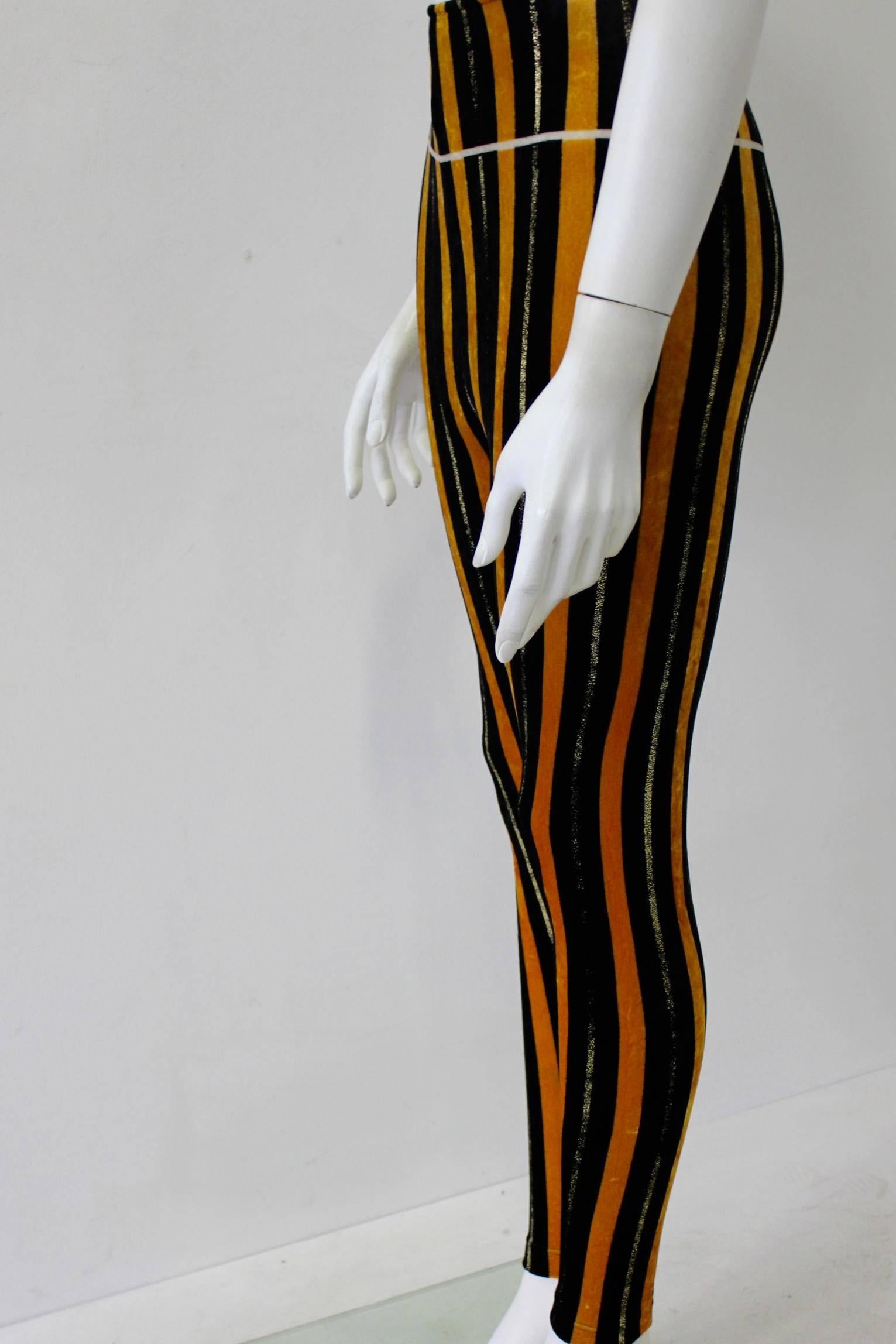 Rare Gianni Versace Couture Stripe Velvet Strech Leggings Fall 1994 In New Condition For Sale In Athens, Agia Paraskevi