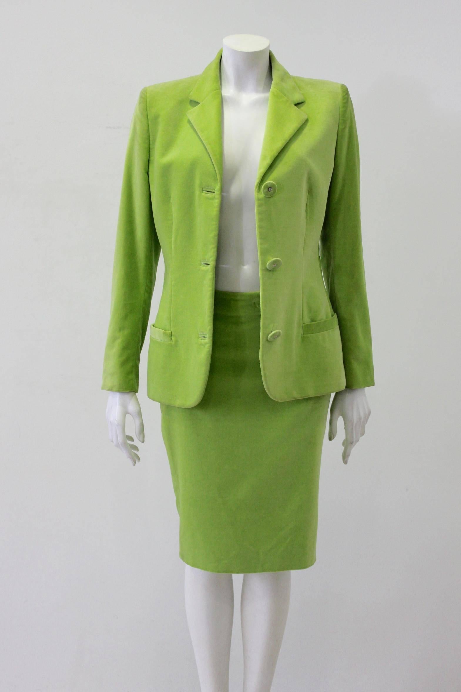 Gianni Versace Couture Lime Velvet Suit Winter 1996 For Sale 2