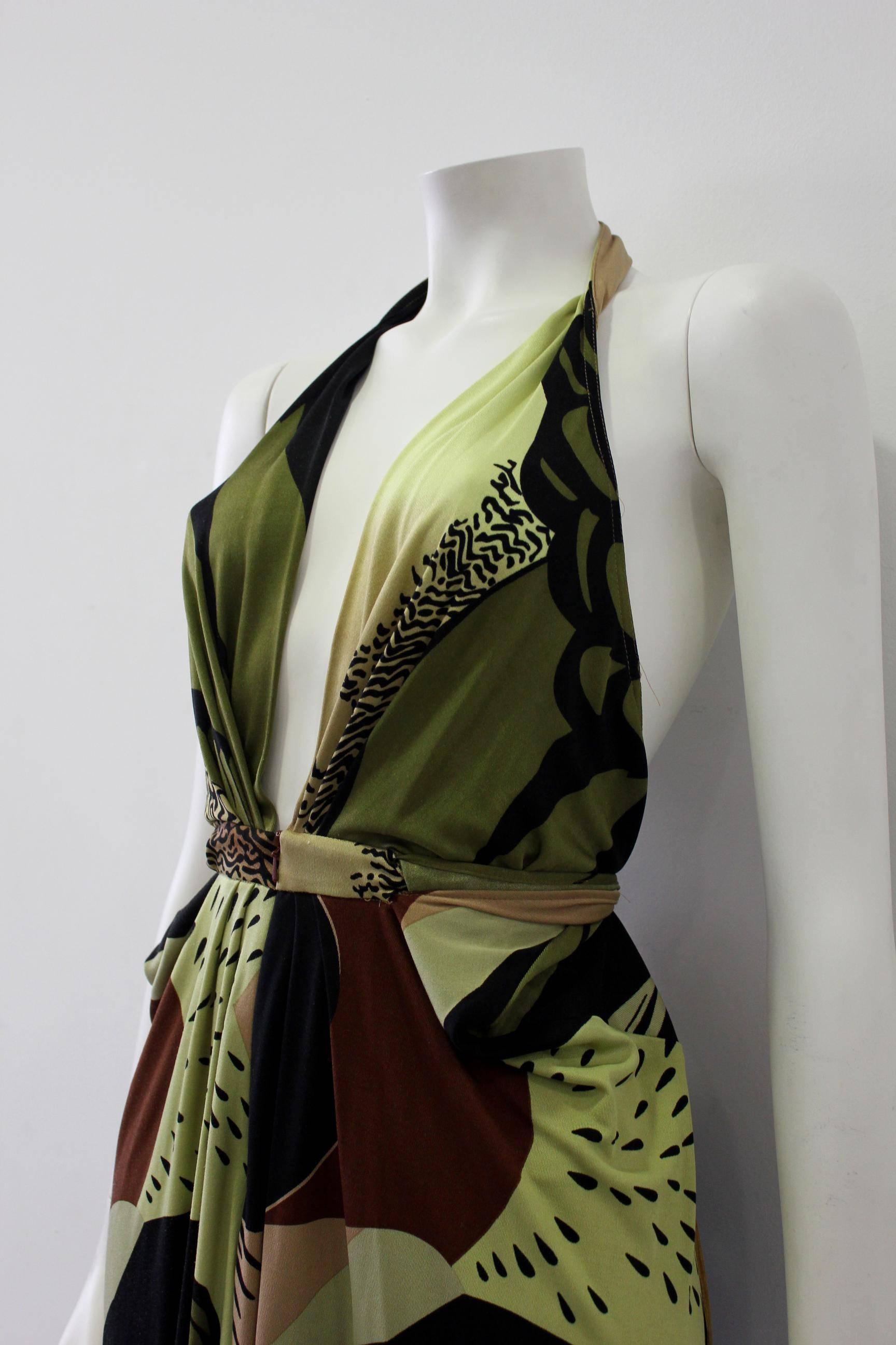 Interesting ISSA Mid-Length Multi-Coloured Silk Wrap Dress In New Condition For Sale In Athens, Agia Paraskevi