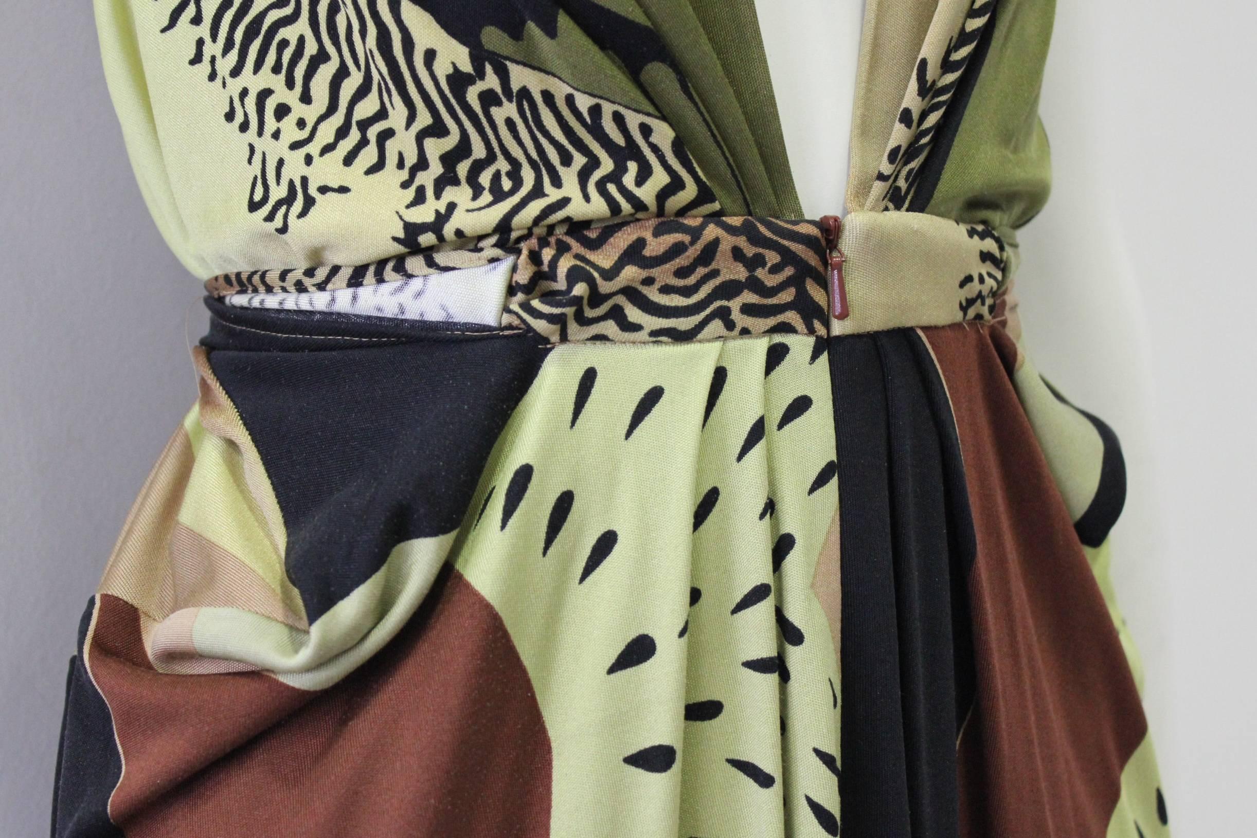 Interesting ISSA Mid-Length Multi-Coloured Silk Wrap Dress For Sale 1