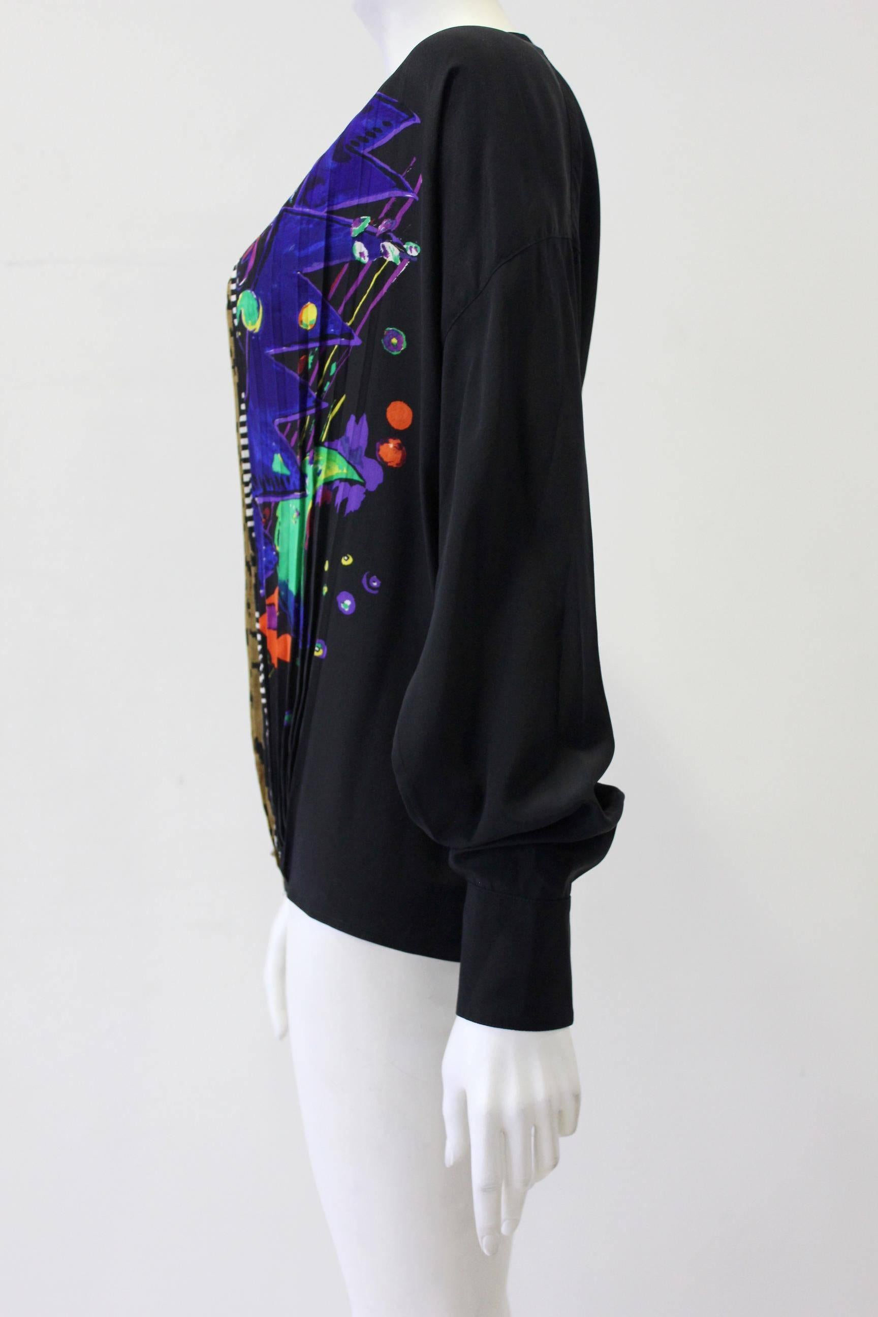 Very Rare Gianni Versace Silk Plisse Printed Shirt Fall 1989 In New Condition For Sale In Athens, Agia Paraskevi