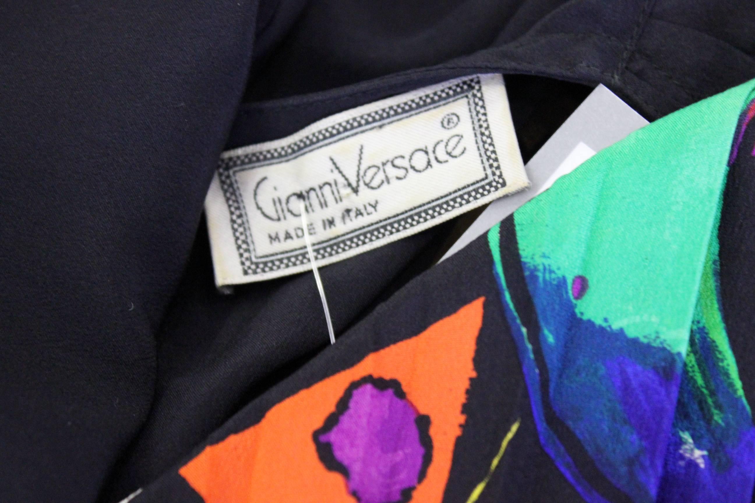 Very Rare Gianni Versace Silk Plisse Printed Shirt Fall 1989 For Sale 1