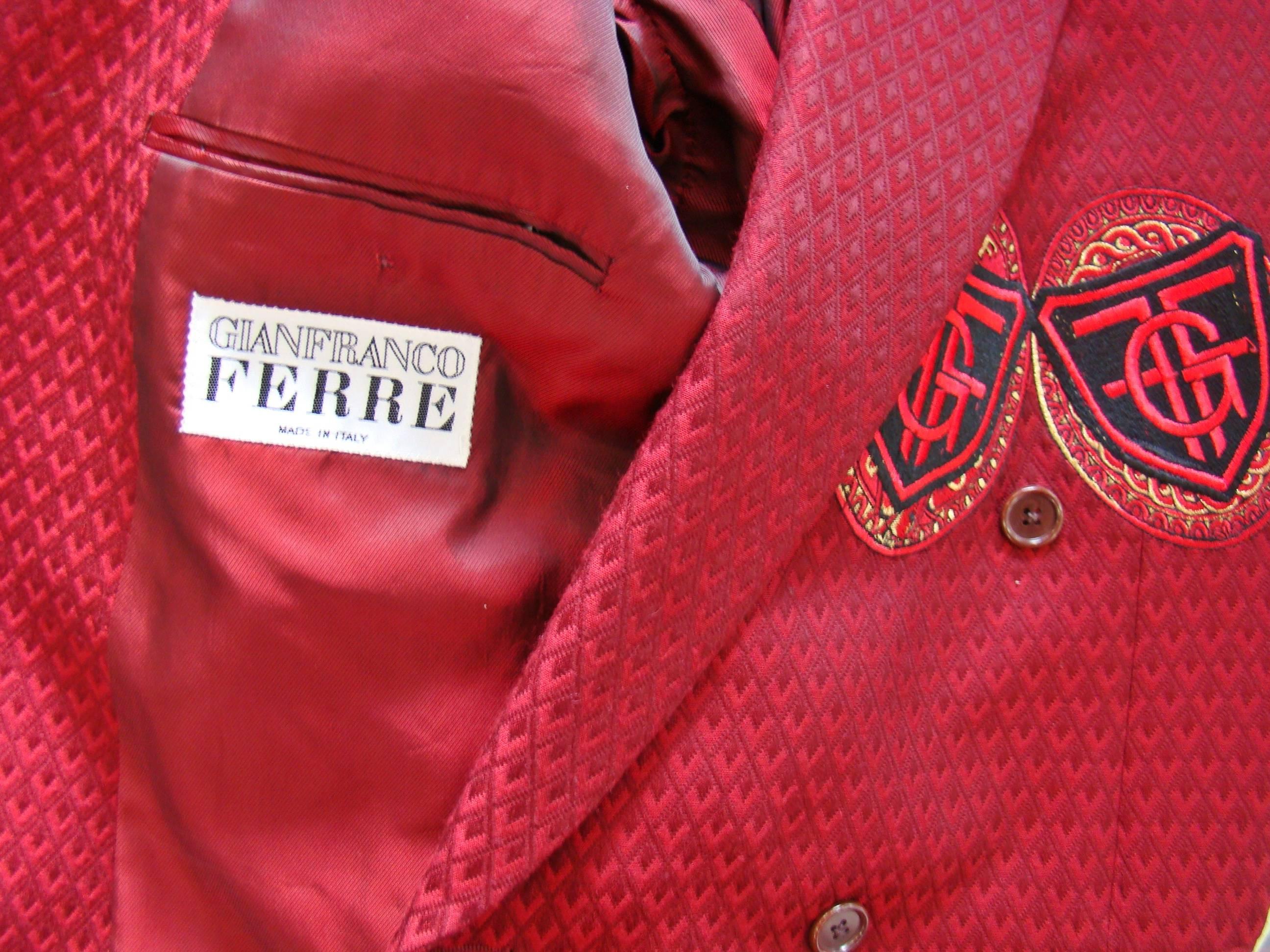 Gianfranco Ferre Rhombus Detail Burgundy Jacket For Sale 1