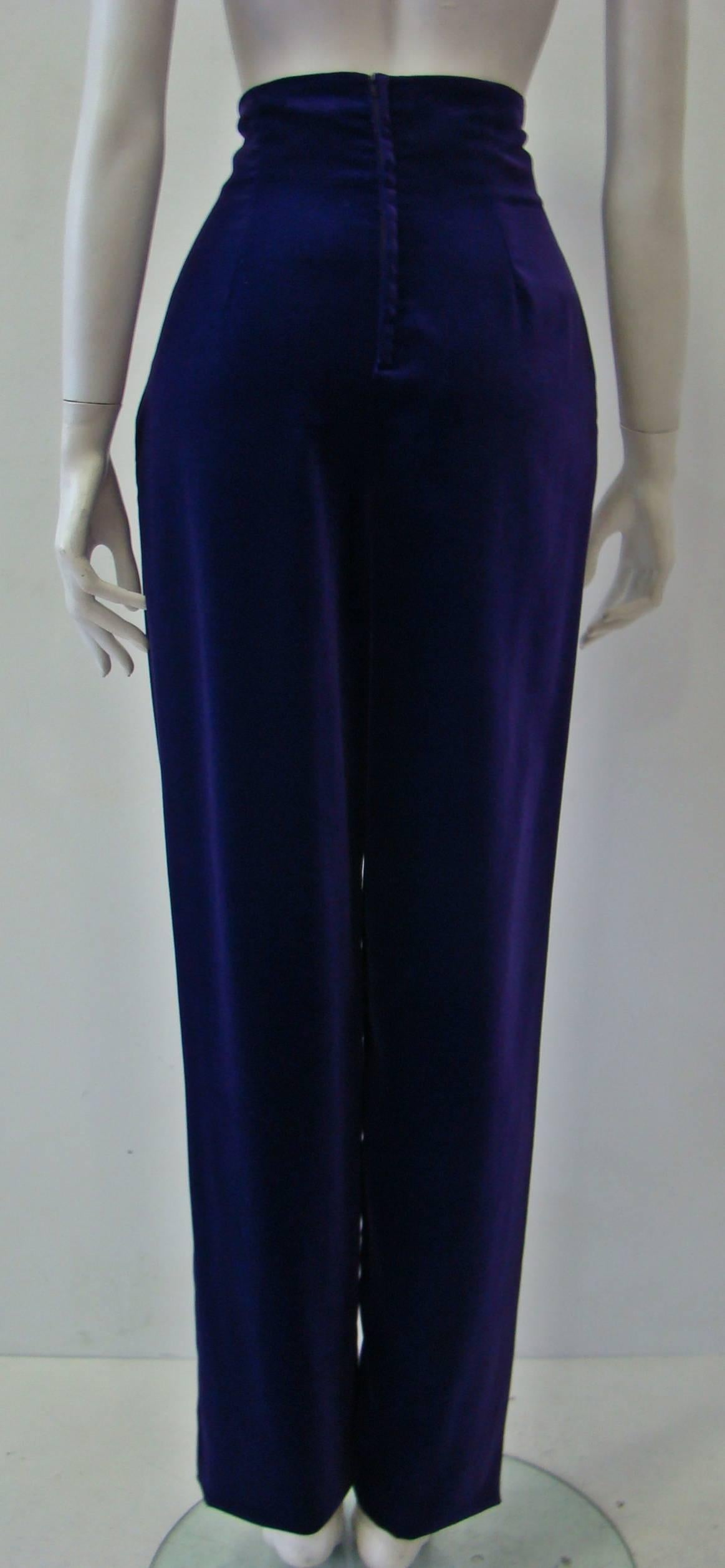 Rare Gianni Versace High Waist Velvet Pants Fall 1989 In New Condition For Sale In Athens, Agia Paraskevi