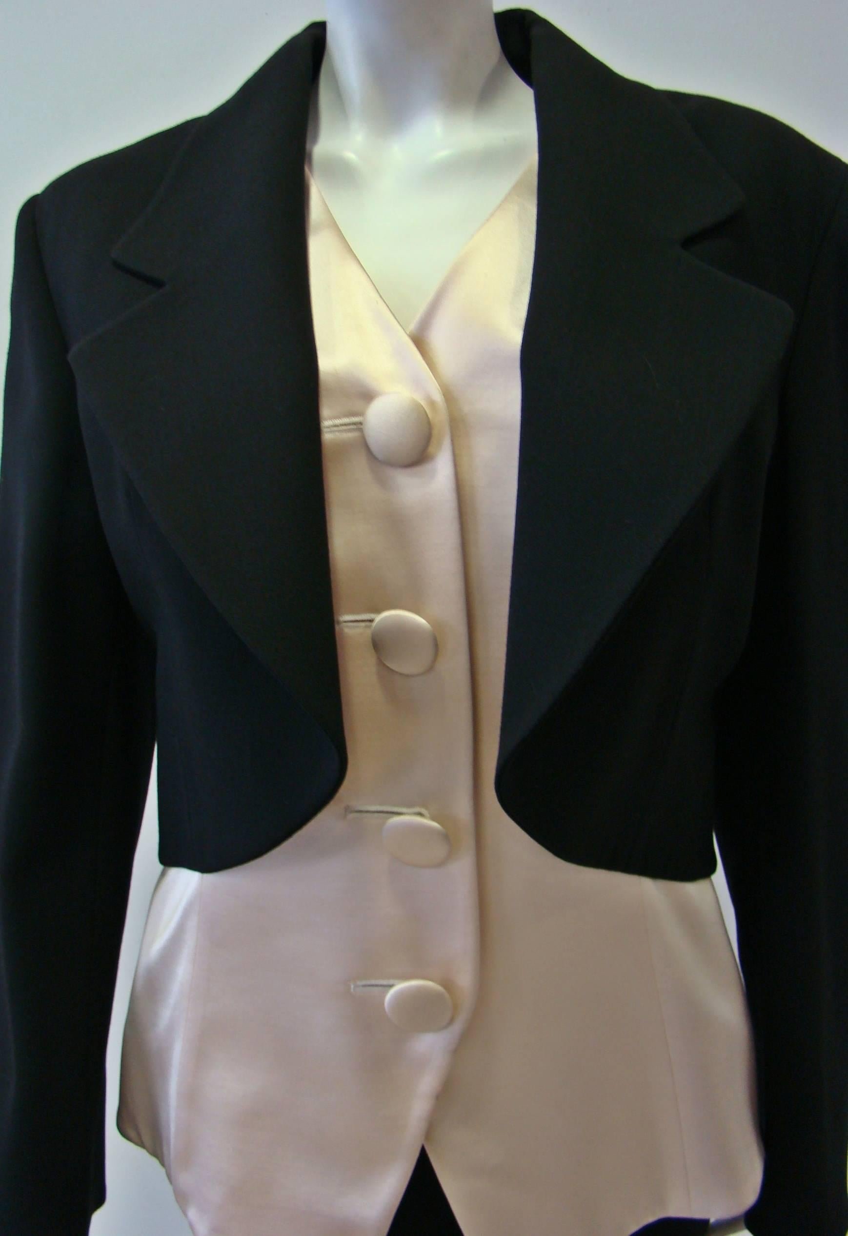 Rare Gianfranco Ferre Tuxedo Jacket 1990's In New Condition For Sale In Athens, Agia Paraskevi