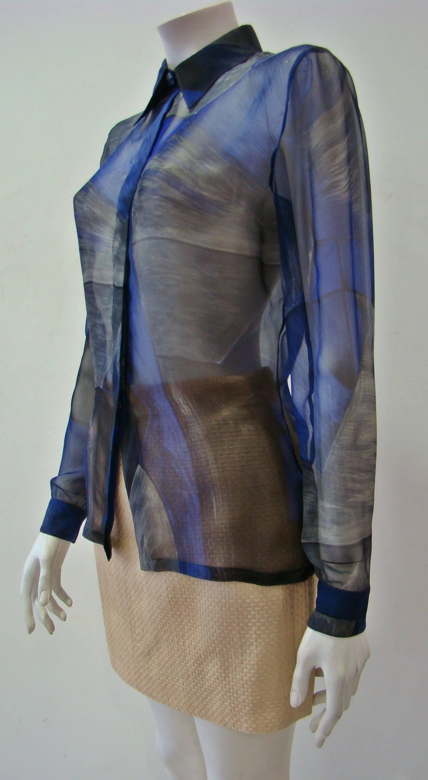 Rare Gianni Versace Couture Silk Printed Shirt In Good Condition For Sale In Athens, Agia Paraskevi