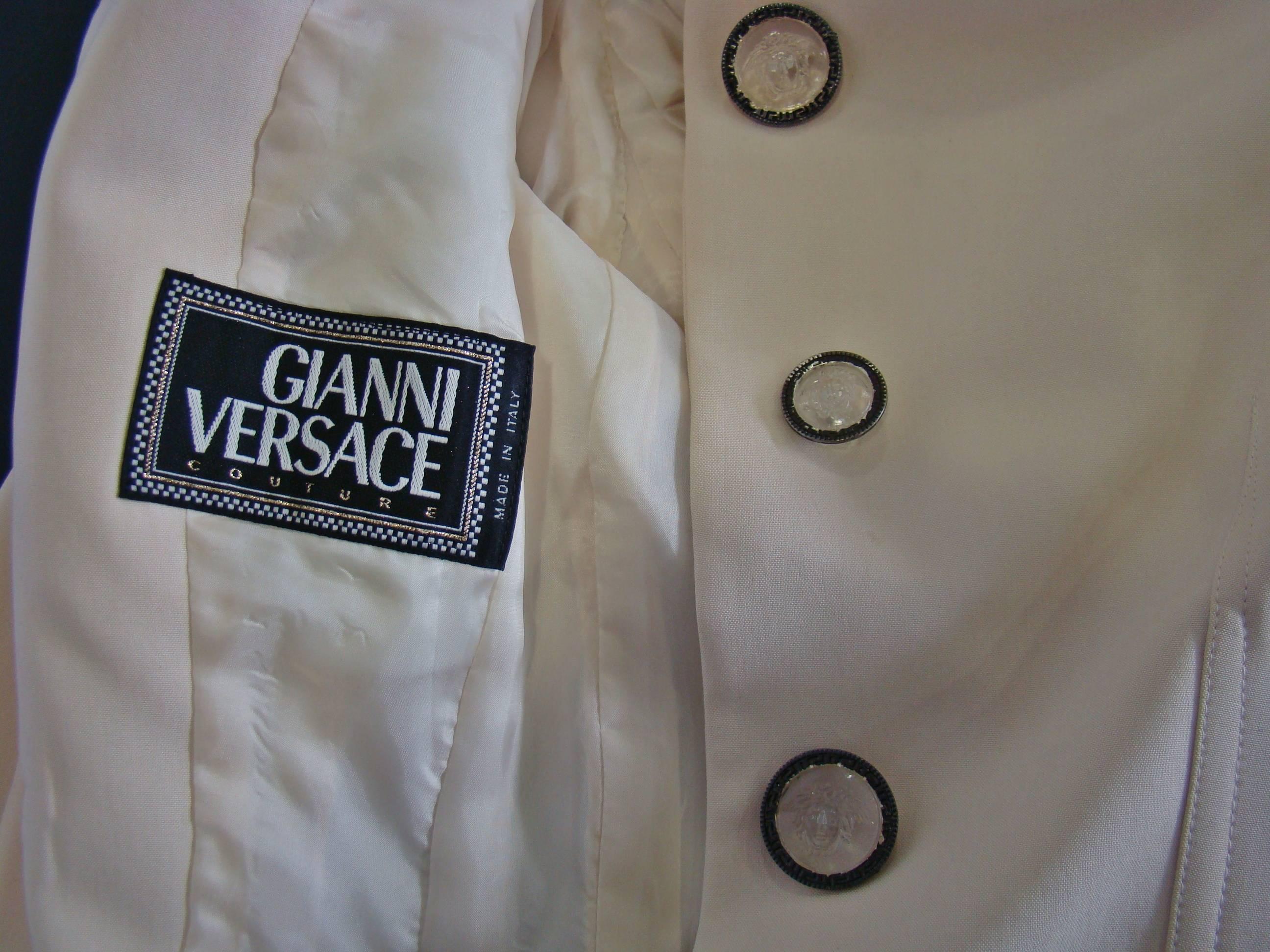 Gianni Versace Couture Silk Short Jacket For Sale 3
