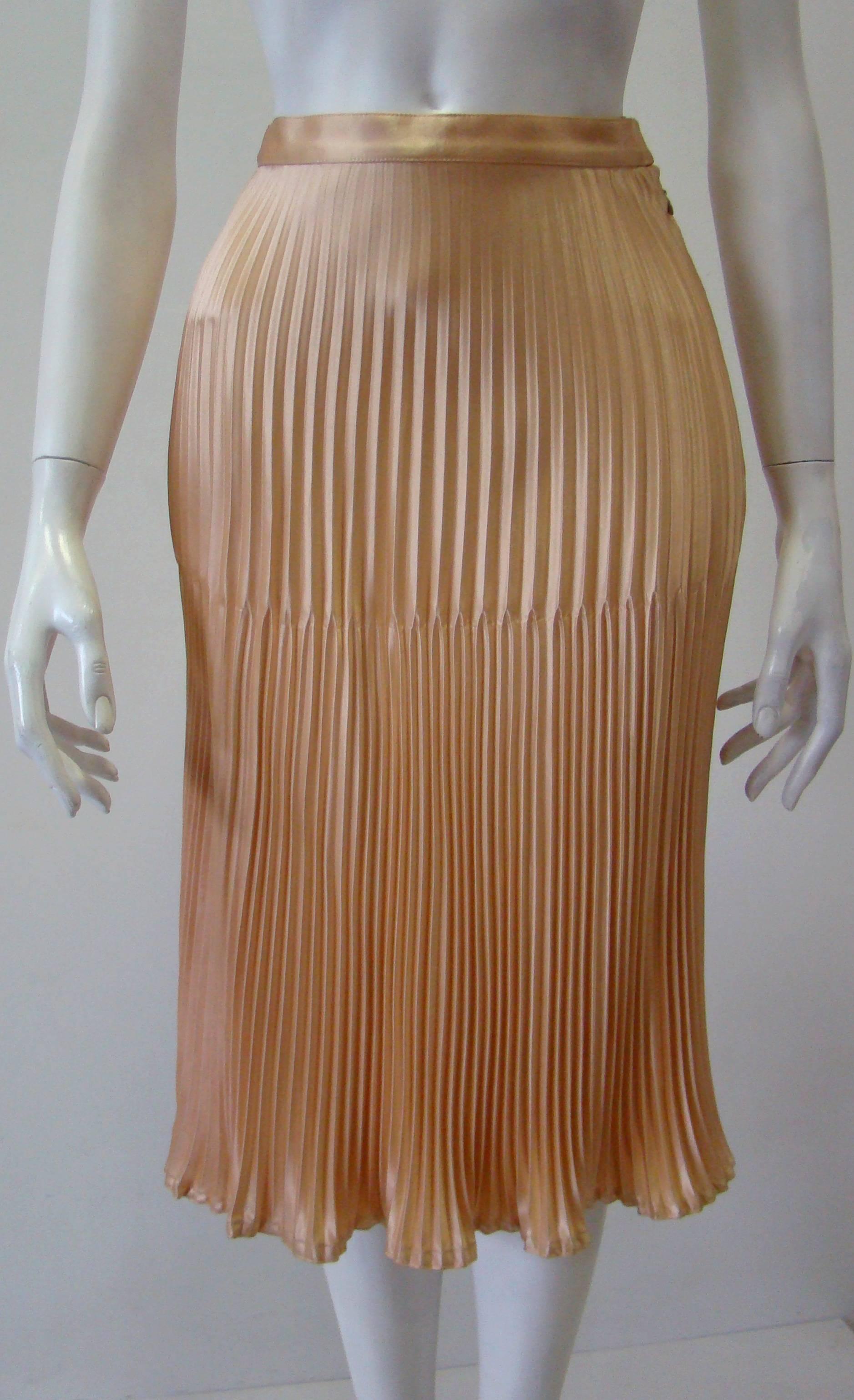 Brown Gianni Versace Couture Silk Plisse Skirt Spring 1996 For Sale