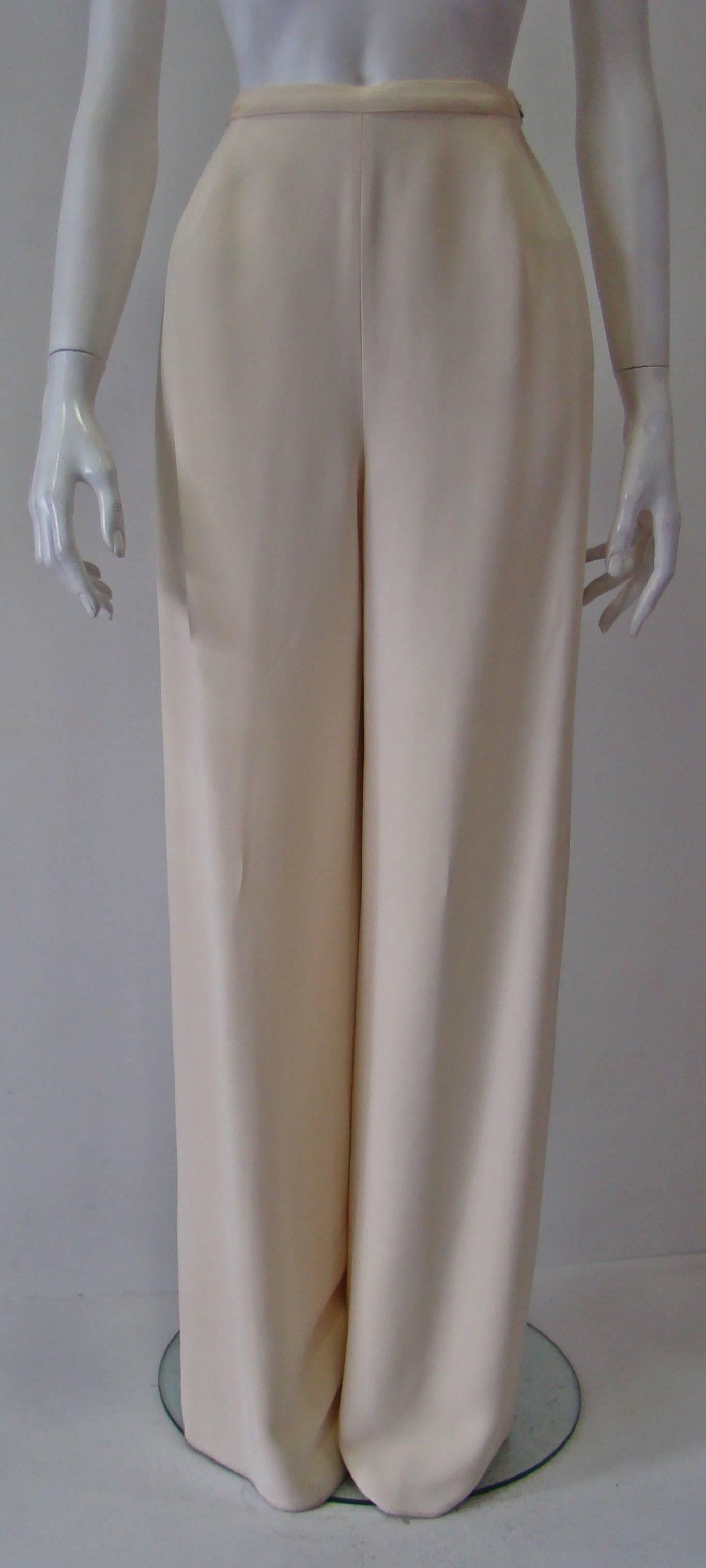Jean-Louis Scherrer Creme Pants Suit In Excellent Condition For Sale In Athens, Agia Paraskevi