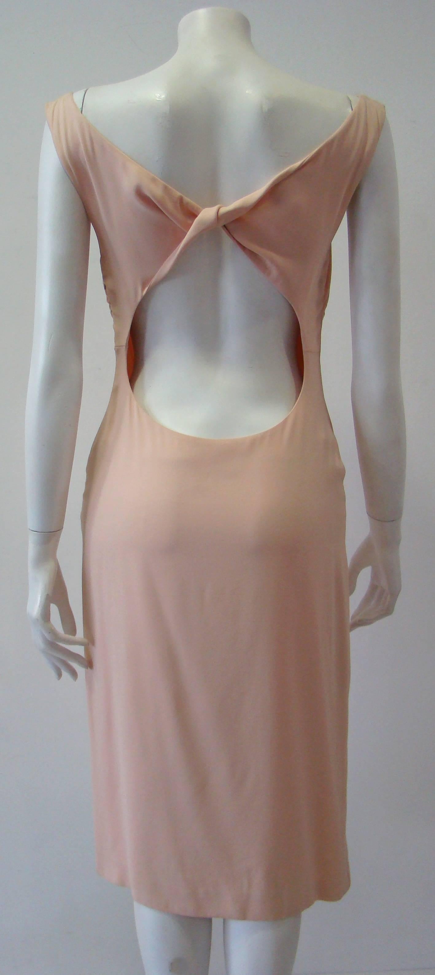Gianni Versace Couture Silk Salmon Dress Spring 1998 In Excellent Condition For Sale In Athens, Agia Paraskevi