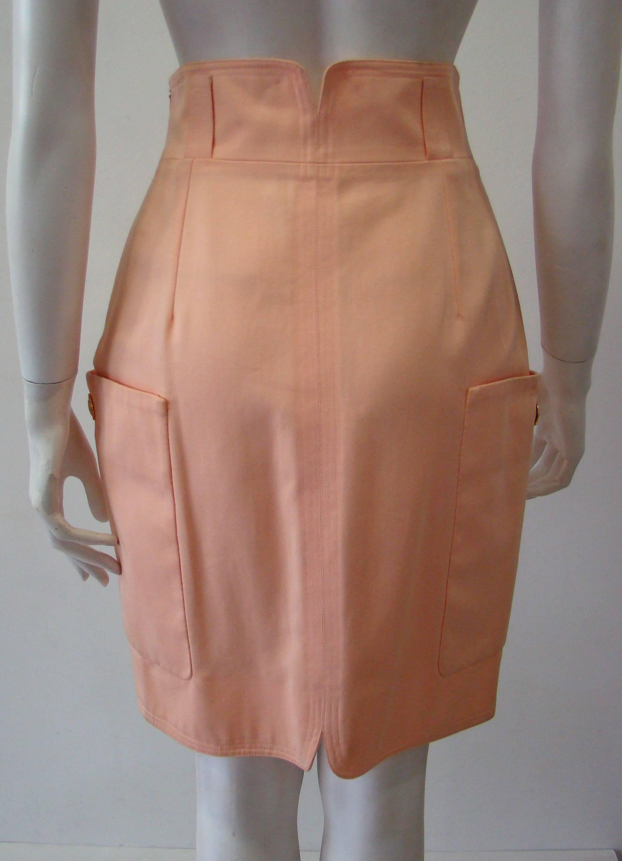 Gianni Versace Couture Salmon High Waist Pencil Skirt Spring 1992 For Sale 2