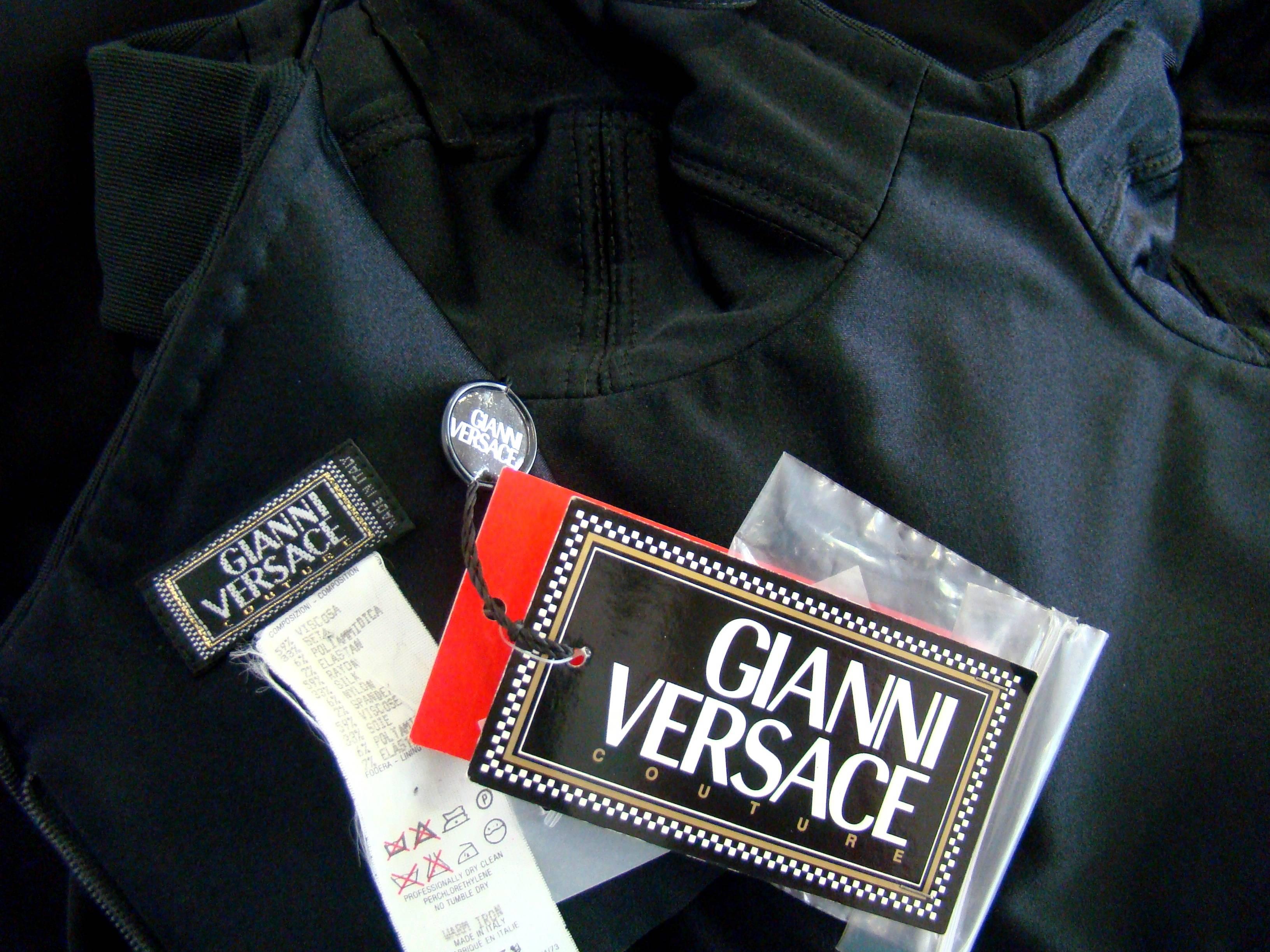 Gianni Versace Couture Front Buttoning Dress Spring 1996 For Sale 5