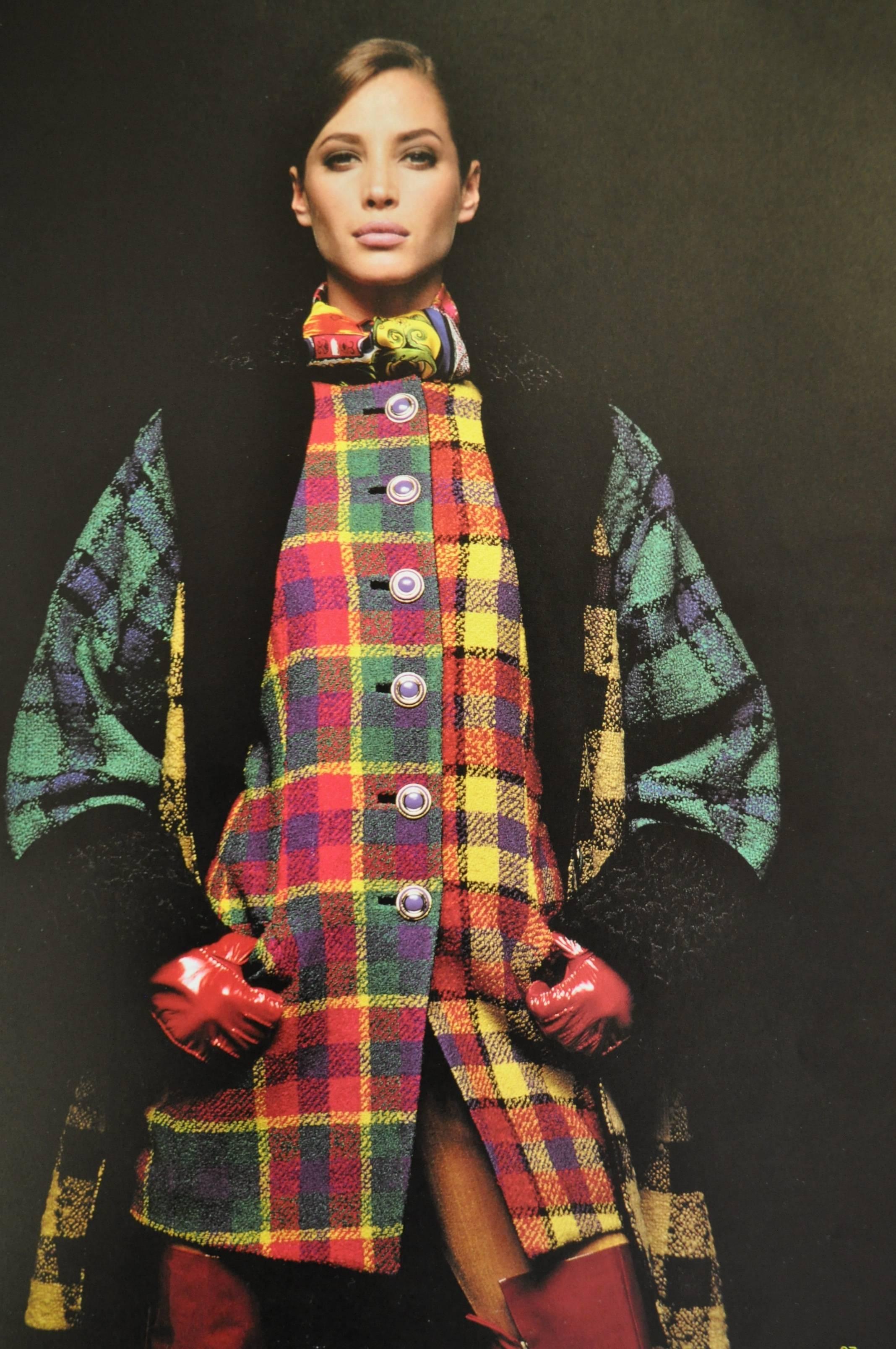 Gianni Versace Couture Wool Mohair Tartan Boucle Blazer Fall 1991 For Sale 2