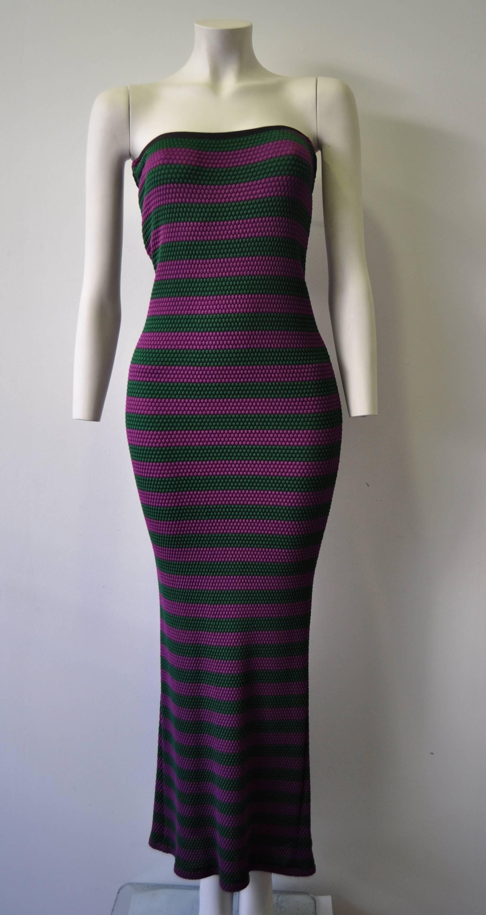 Rare Gianni Versace Couture Striped Knit Strapless Ensemble In New Condition For Sale In Athens, Agia Paraskevi