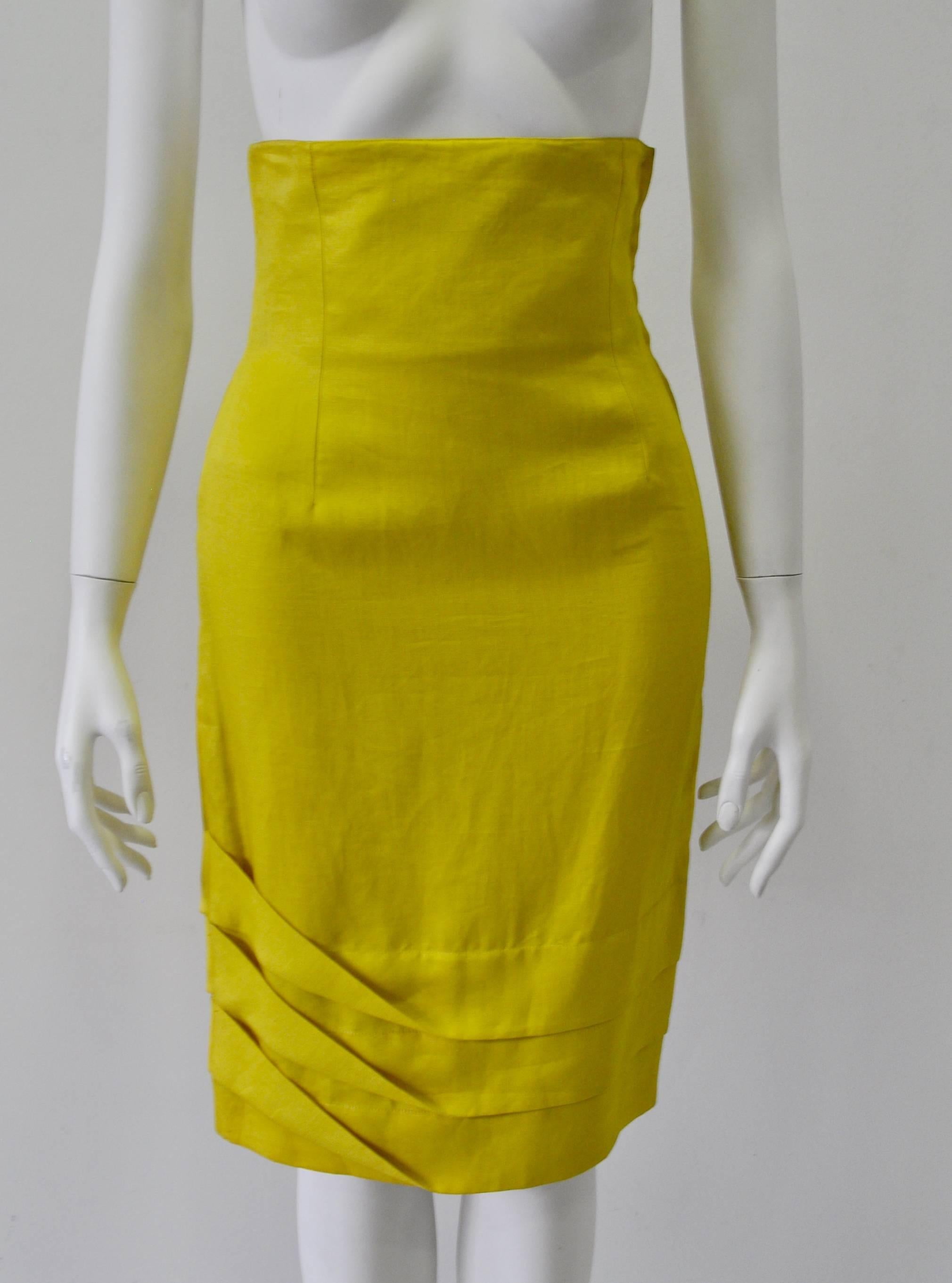 Orange Exceptional Gianni Versace Haute Yellow High Waisted Linen Skirt For Sale