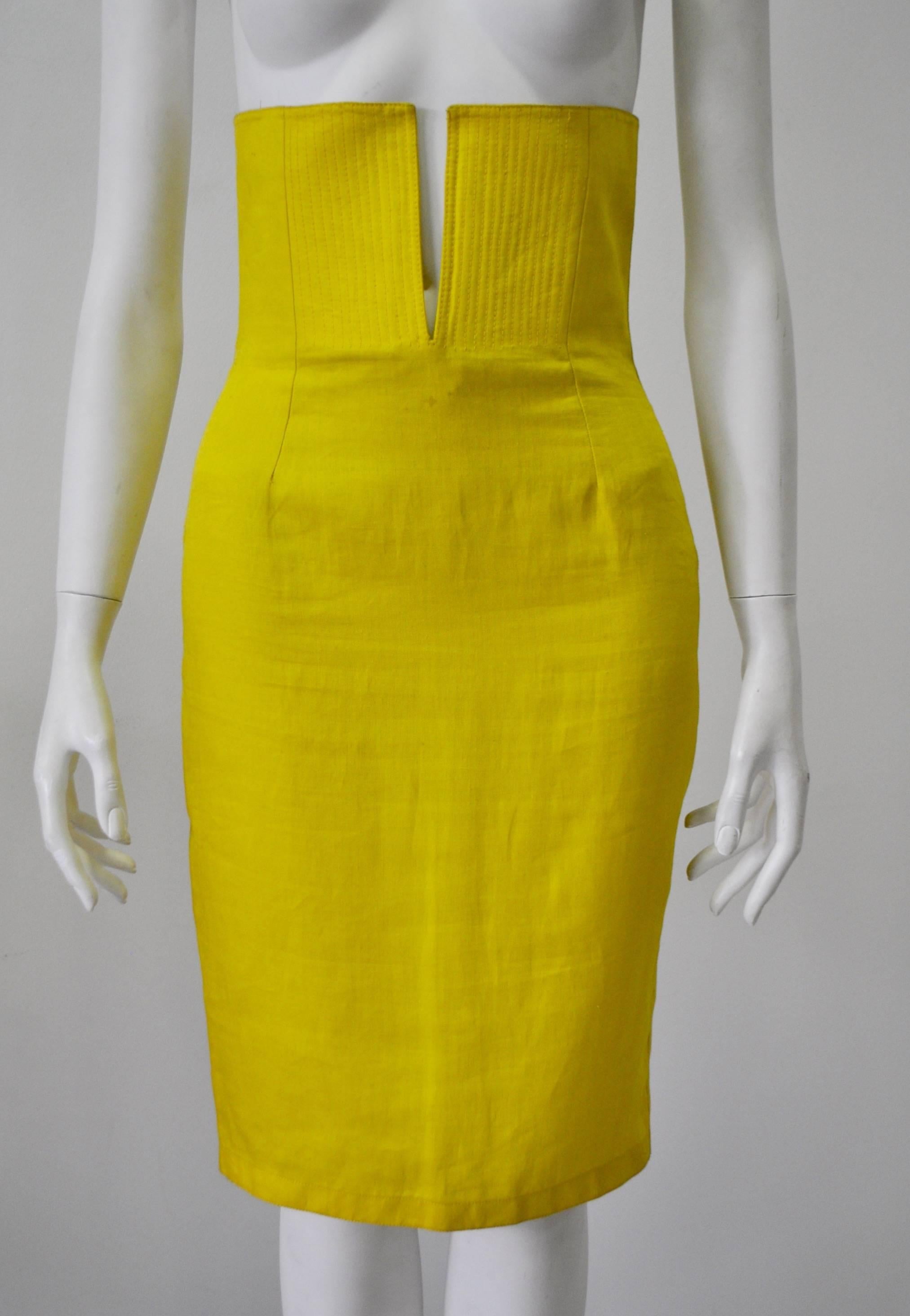 Exceptional Gianni Versace Haute Yellow Split High Waisted 100% Linen Skirt