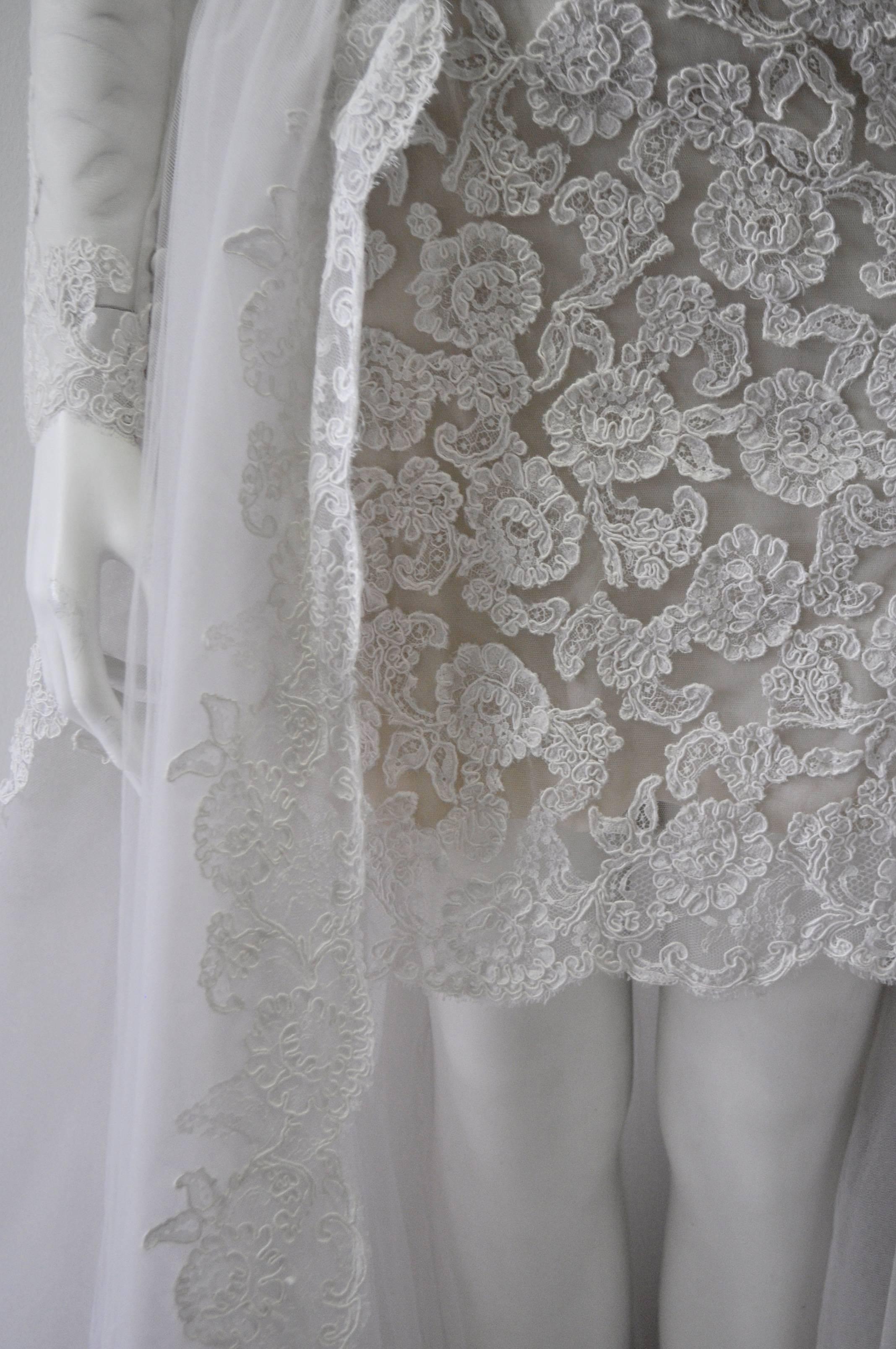 Rare and Important Pino Lancetti High Low Hand Embroidered Wedding Dress In New Condition For Sale In Athens, Agia Paraskevi