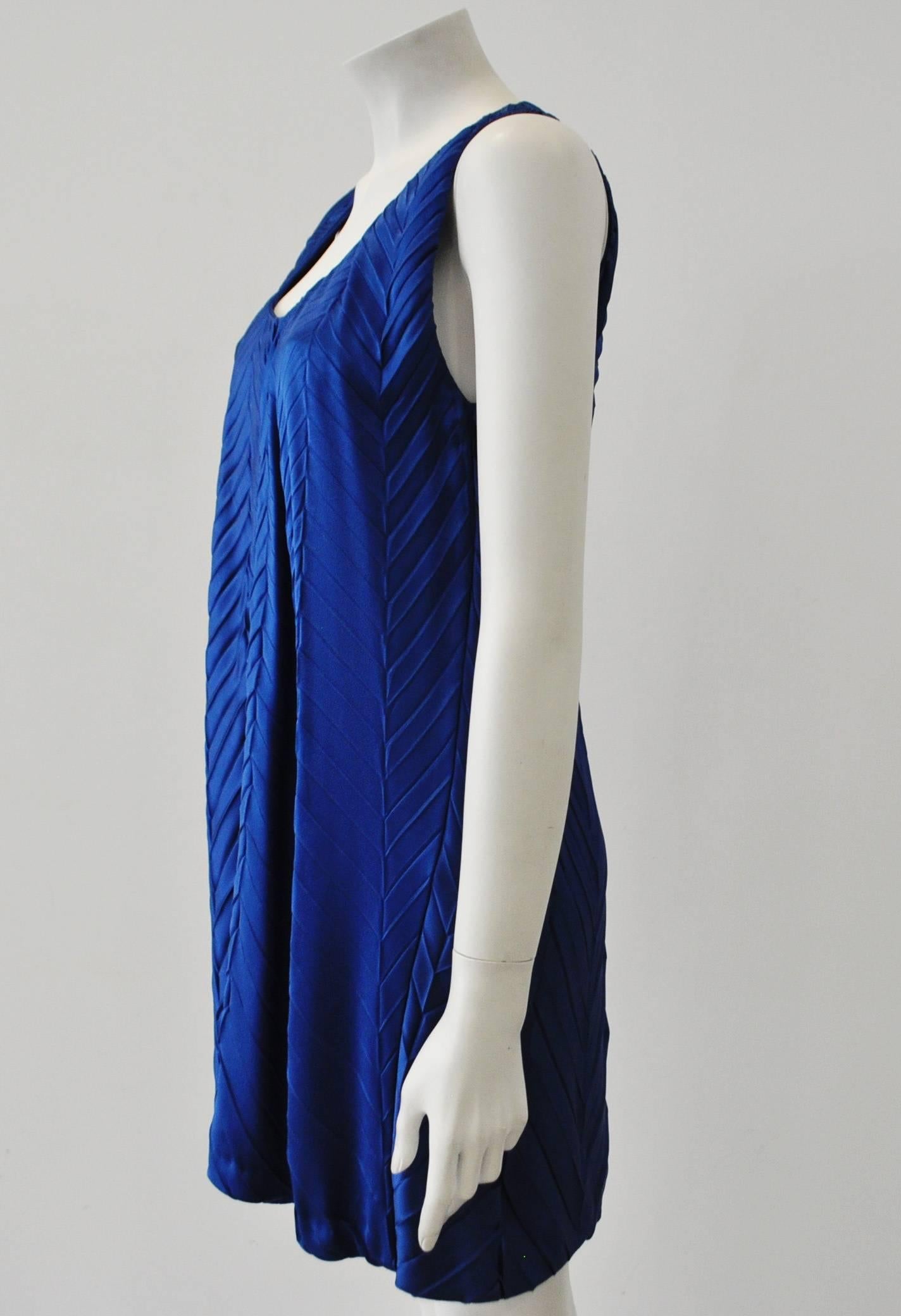 Extremely Rare Atelier Versace Wrinkled Silk Plisse Punk Babydoll Cocktail Dress In New Condition For Sale In Athens, Agia Paraskevi