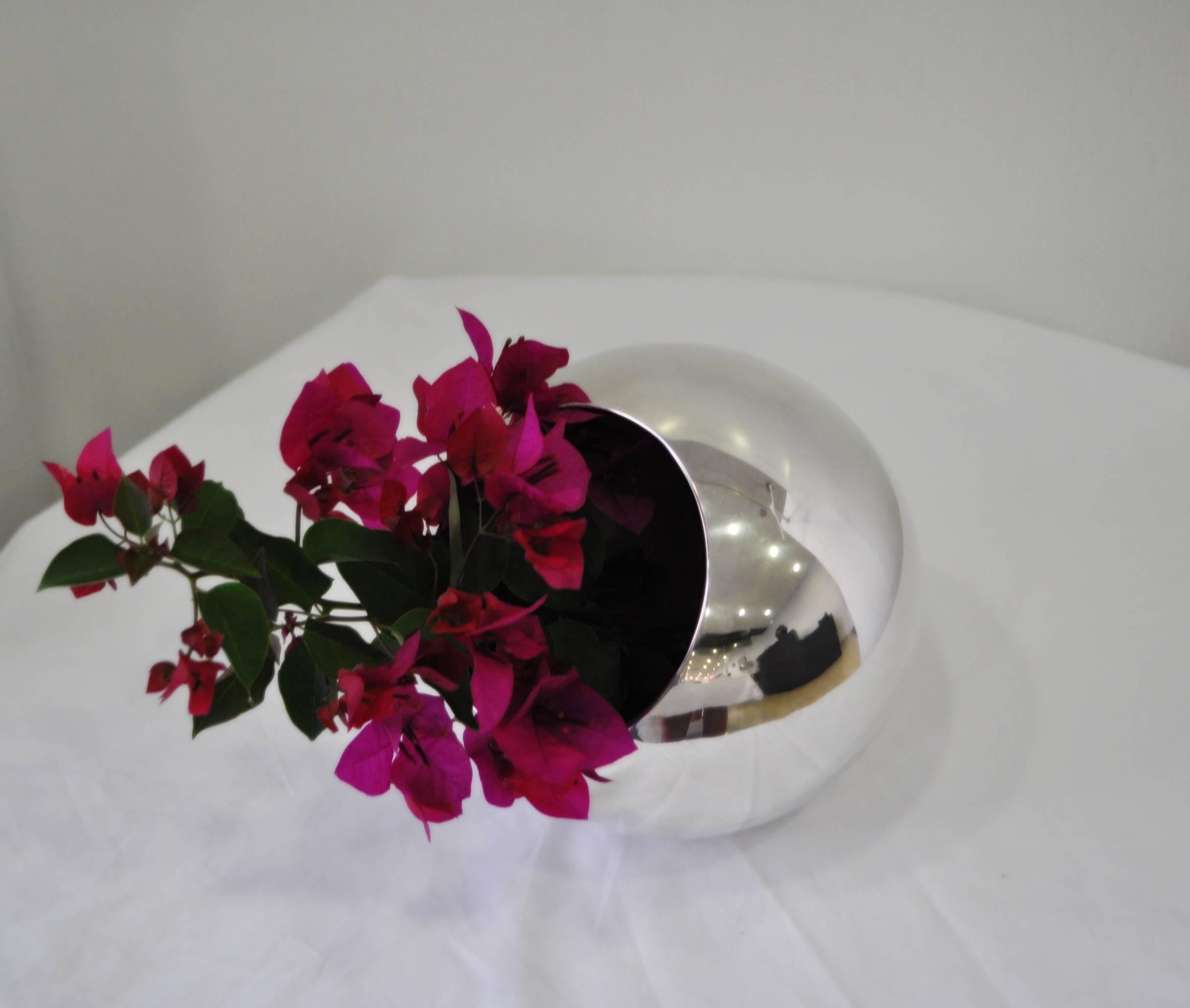 Black Important Lino Sabattini Silverware Spherical Flower Vase For Sale