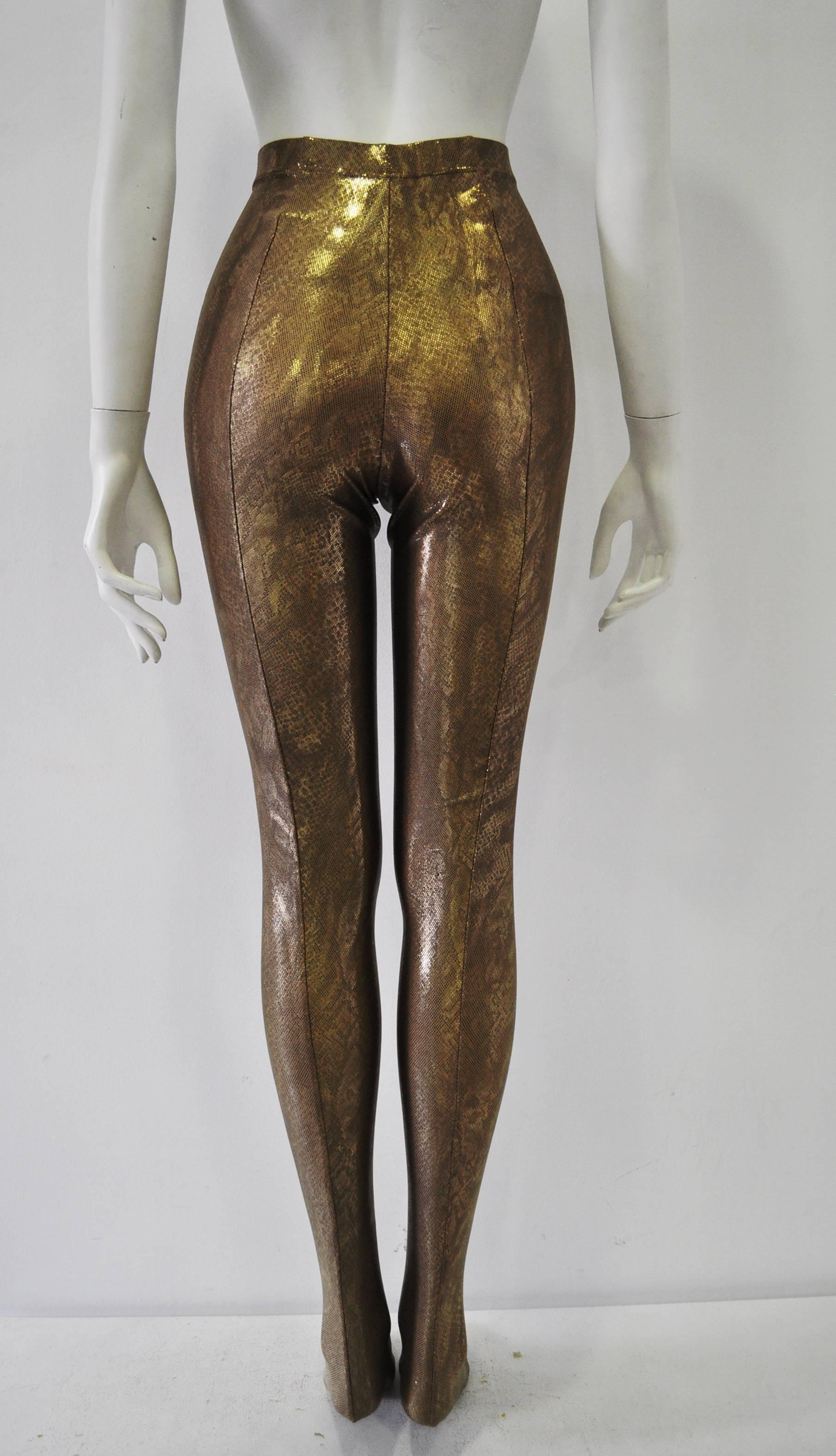 Exceptional Atelier Versace Gold Snake Spandex Leggings In New Condition In Athens, Agia Paraskevi