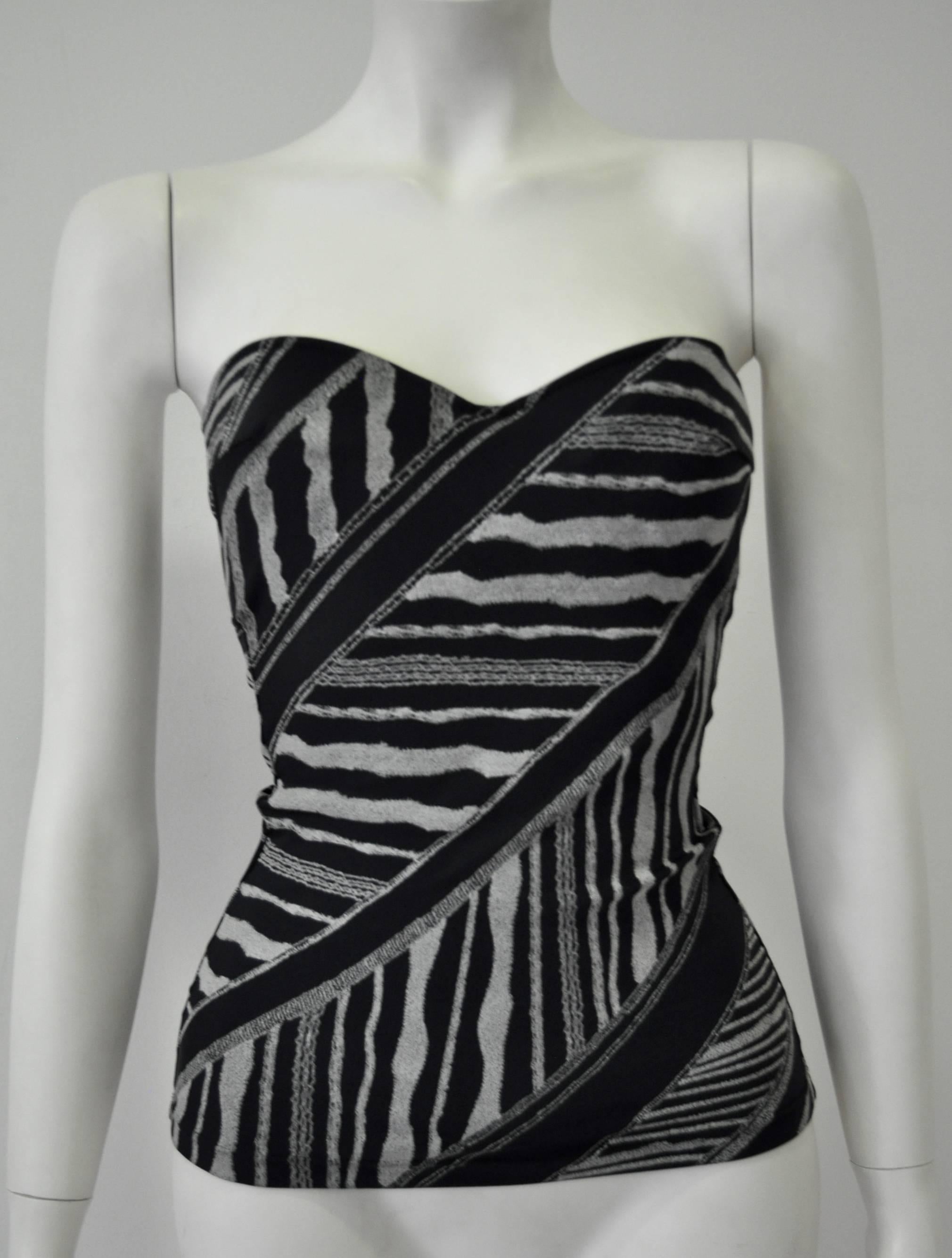 Timeless Chic Gianfranco Ferre Strapless Tankini In New Condition For Sale In Athens, Agia Paraskevi