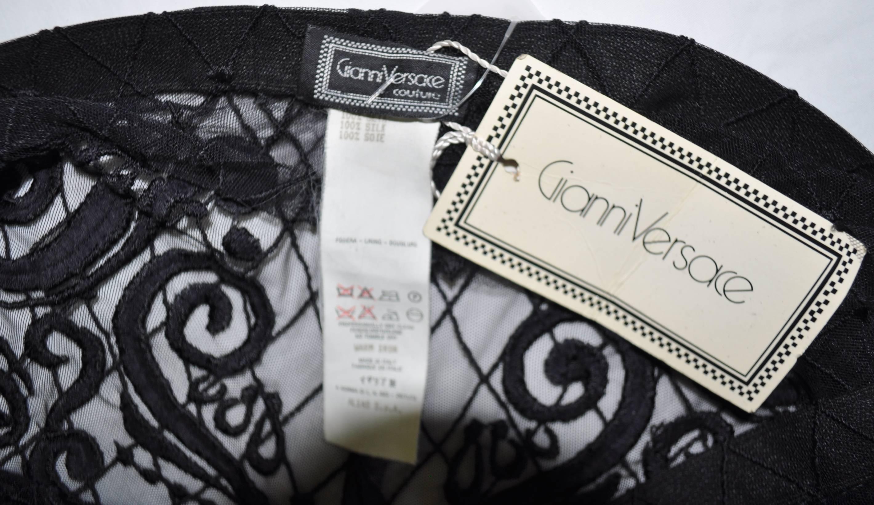 Exceptional Gianni Versace Brocade Pantie Diagonal Pattern Silk Leggings For Sale 2