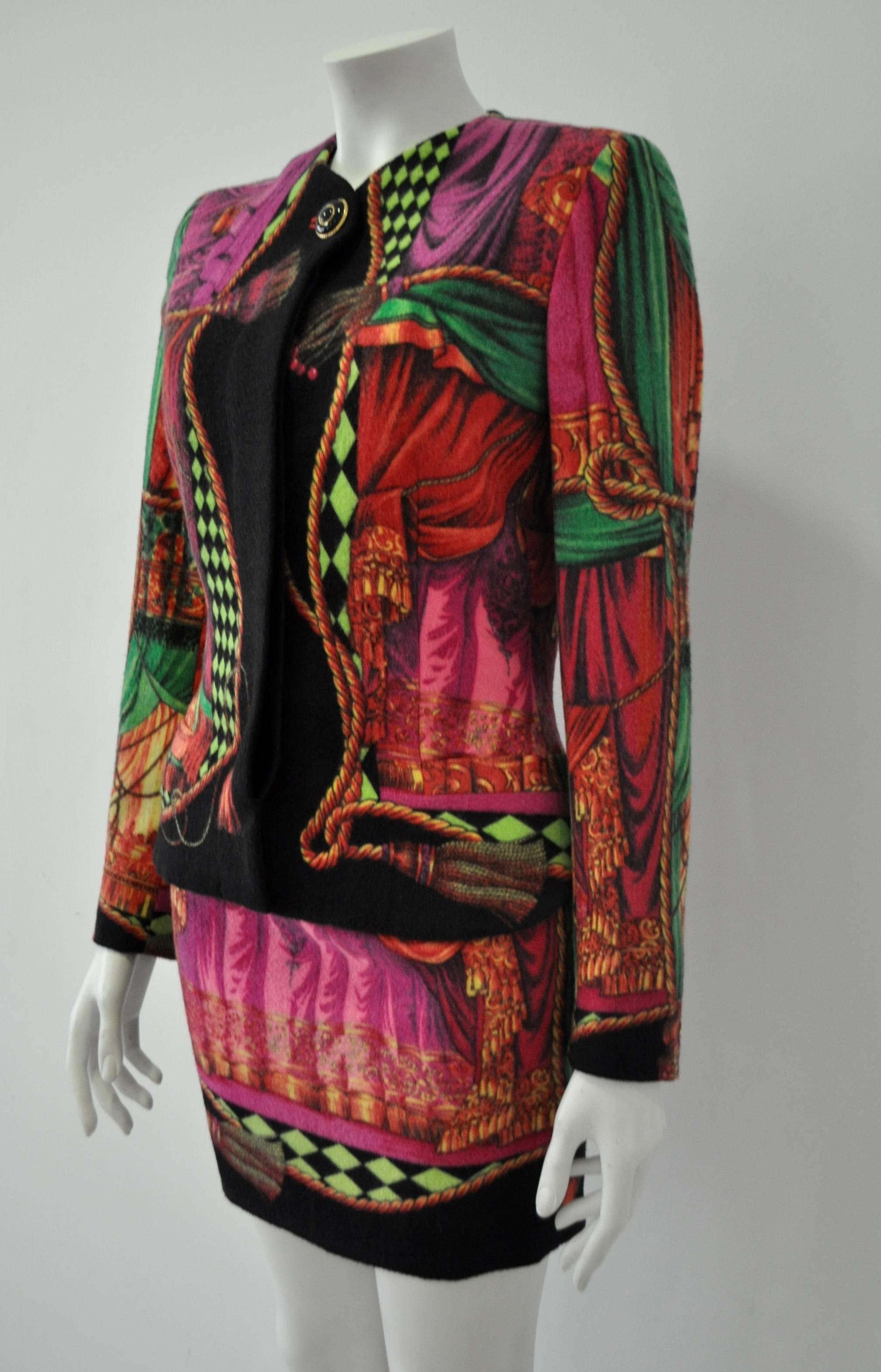 Important and Iconic Gianni Versace 'Teatro' Collection Wool Felt Suit For Sale 1
