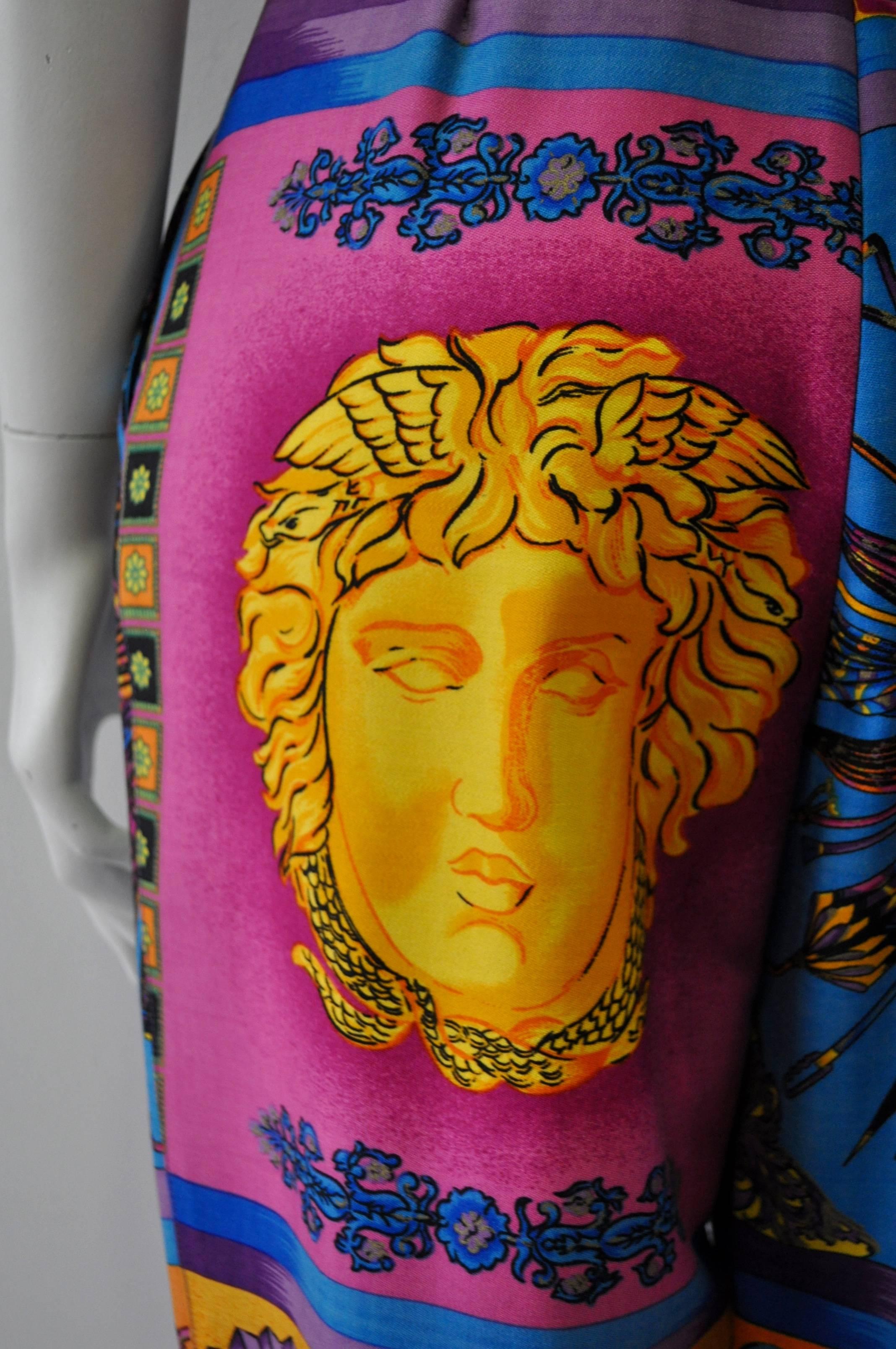 Iconoclastic Gianni Versace Medusa Pop Print High Waisted Pants For Sale 2