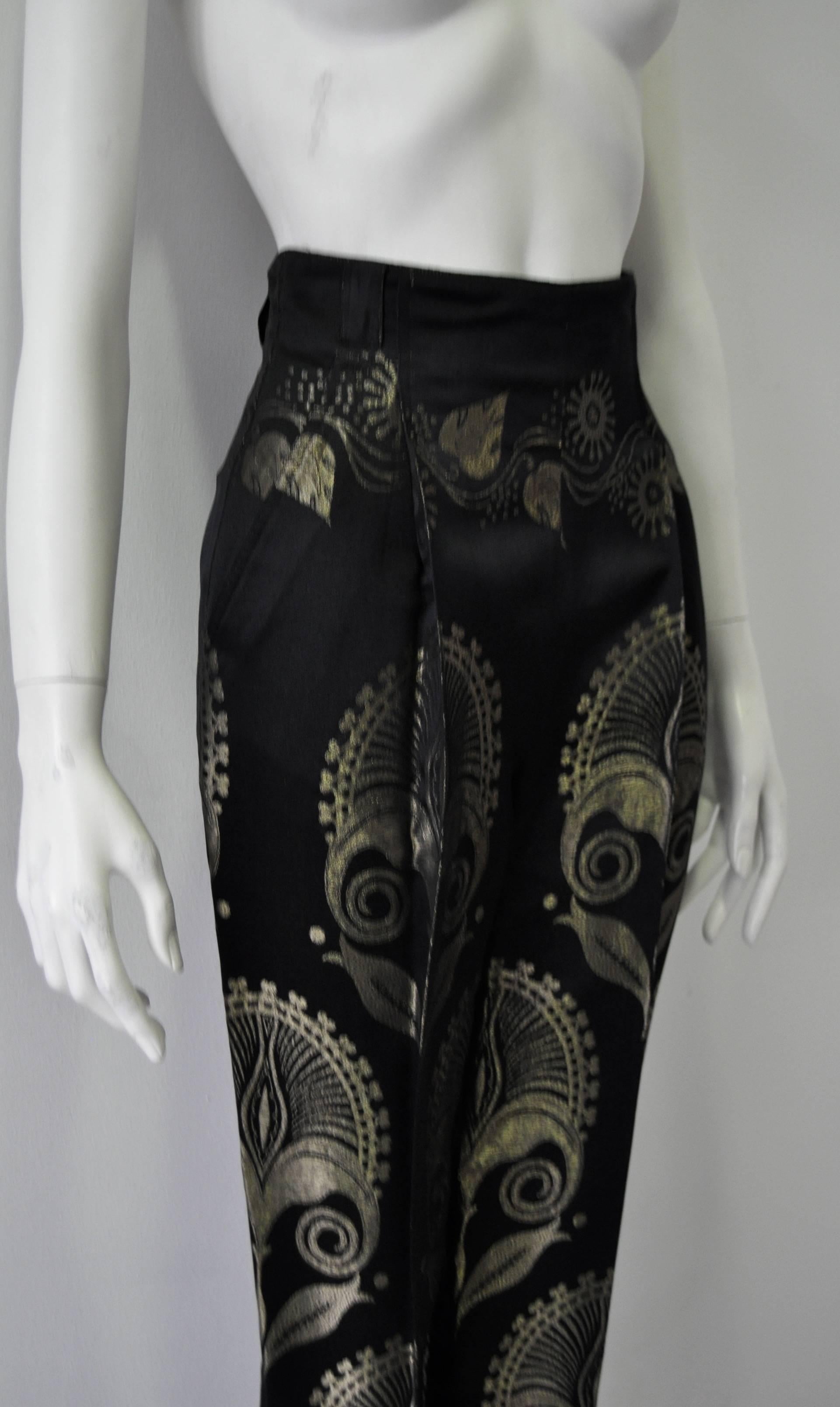 Women's Exquisite Gianni Versace Gold Lame Embroidered Black Silk Pants For Sale