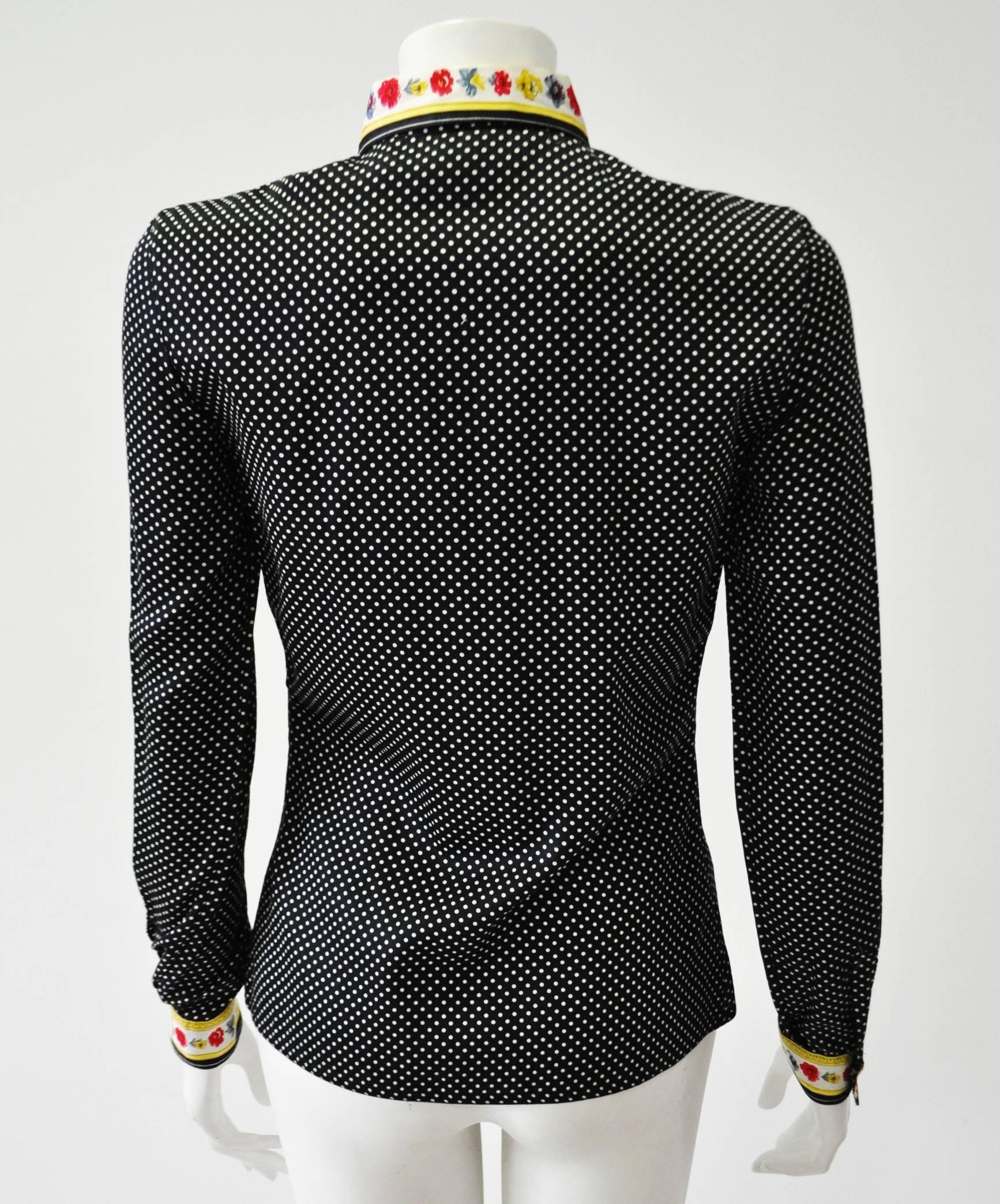 Original Gianni Versace Polka Dot Floral Trim Shirt In New Condition In Athens, Agia Paraskevi