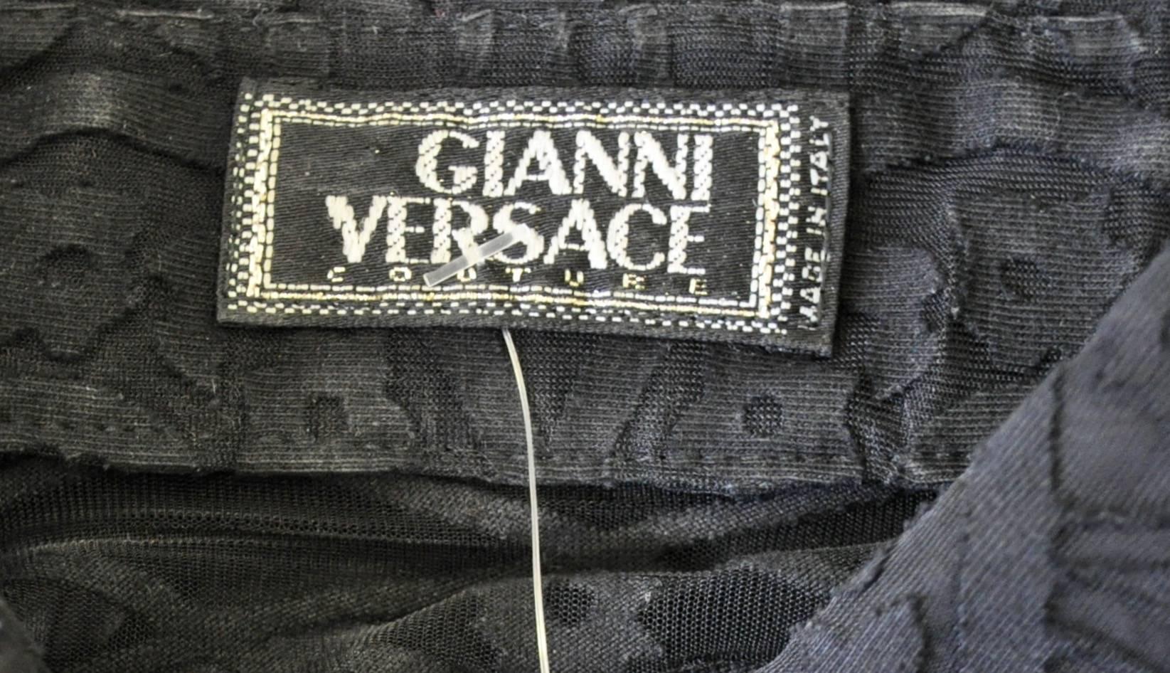 Exceptional Gianni Versace Couture Black Lace Shirt In New Condition For Sale In Athens, Agia Paraskevi