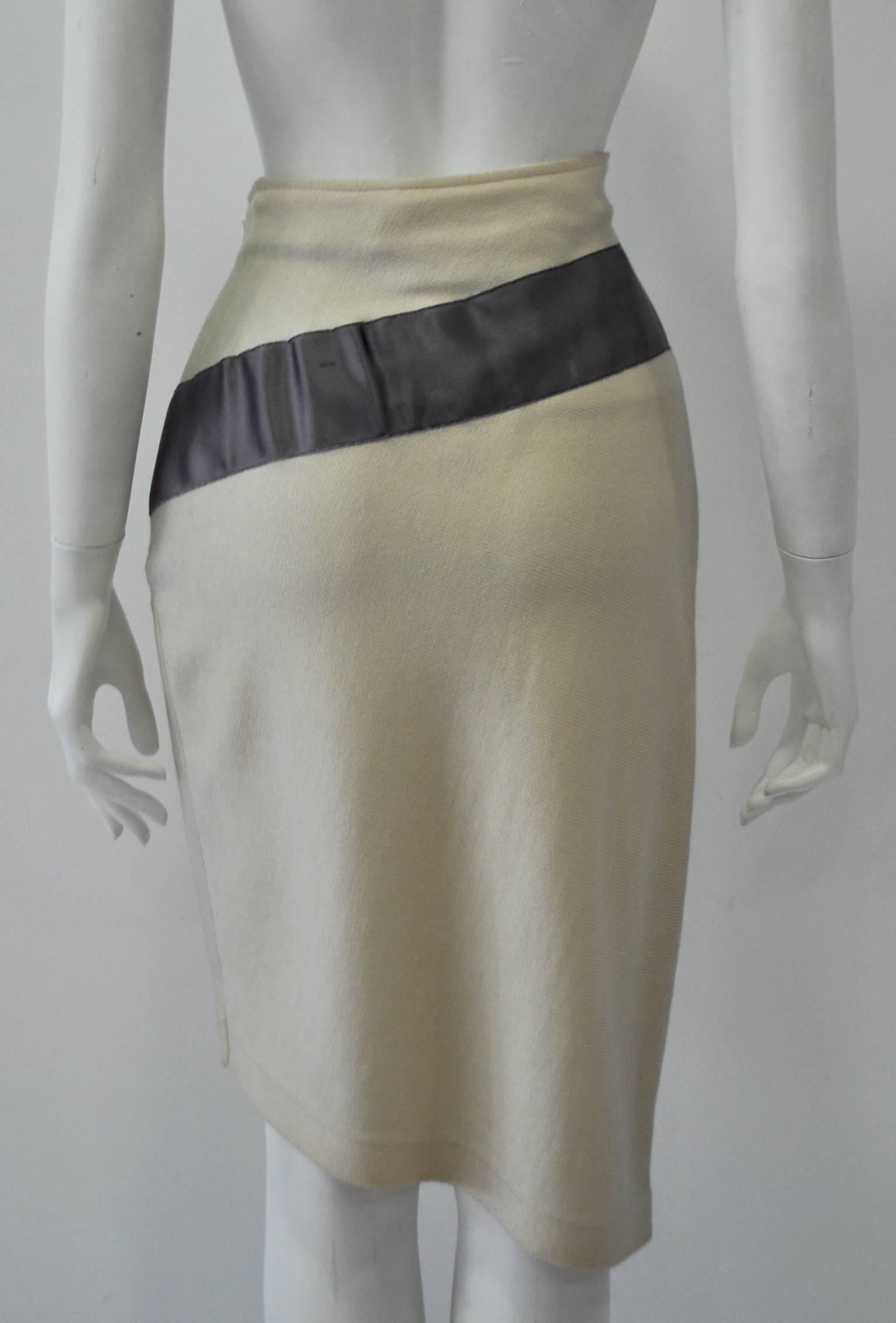 Gray Chic and Unique Gianfranco Ferre Asymmetrical Knit Pencil Skirt For Sale