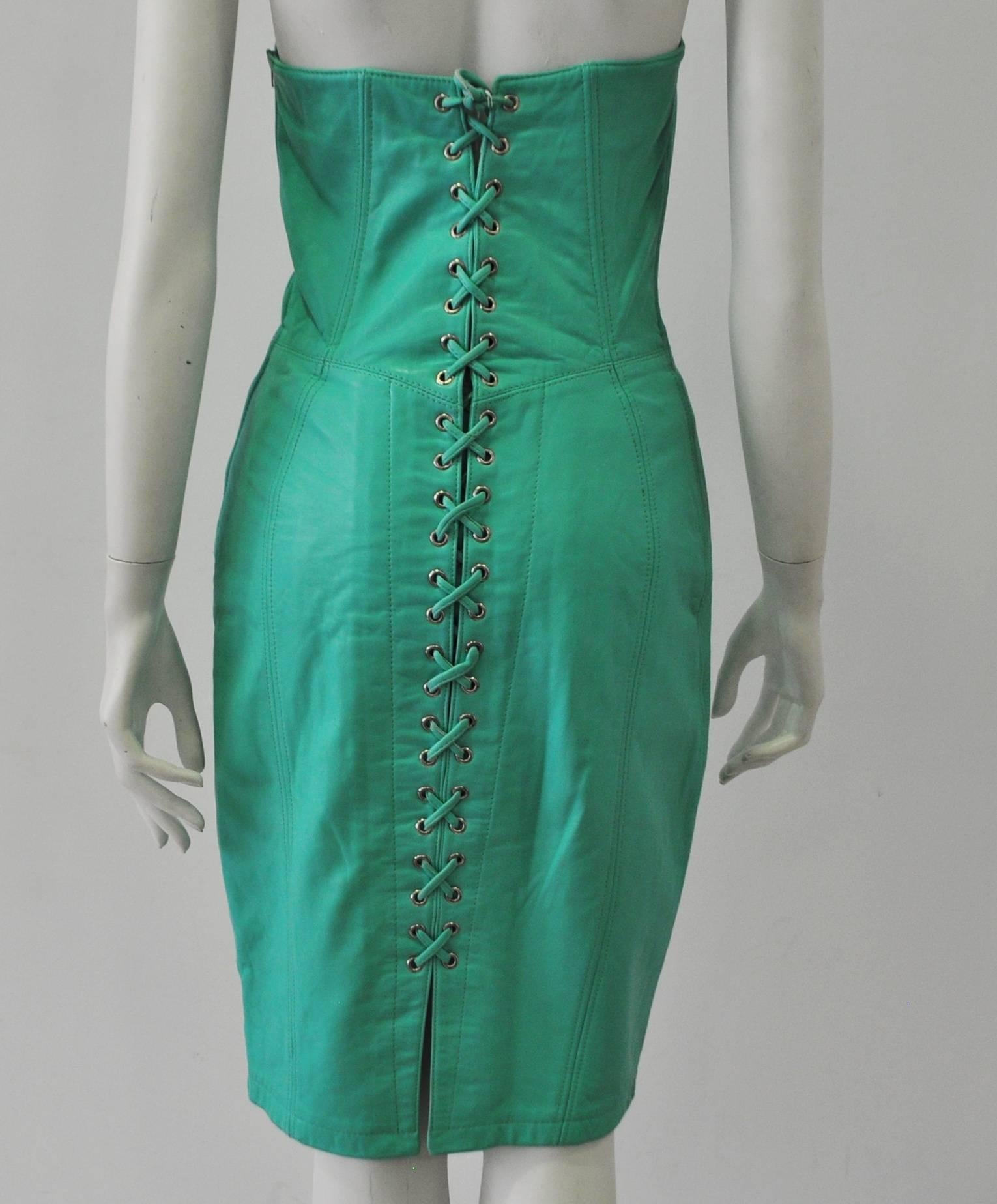Stunning Michael Hoban for North Beach Leather Lace-Up Bodice Leather Dress In New Condition In Athens, Agia Paraskevi