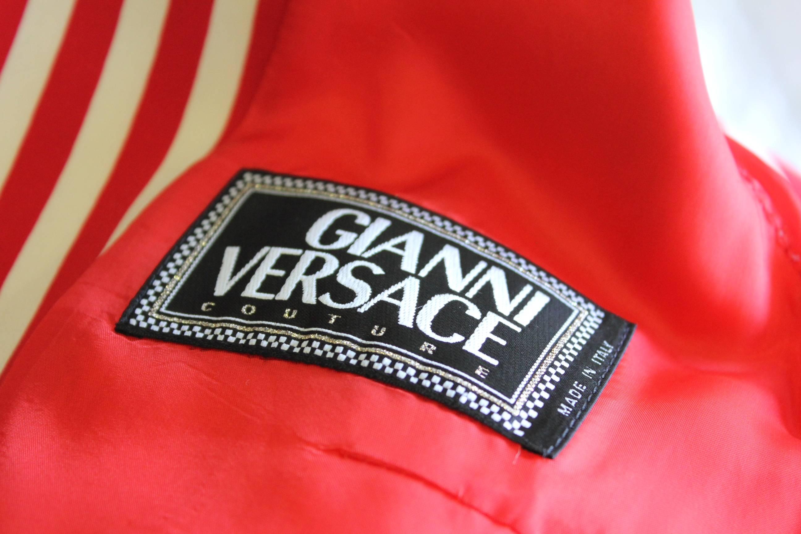 Outstanding Gianni Versace Couture Candy Striped Wool Blazer For Sale 1