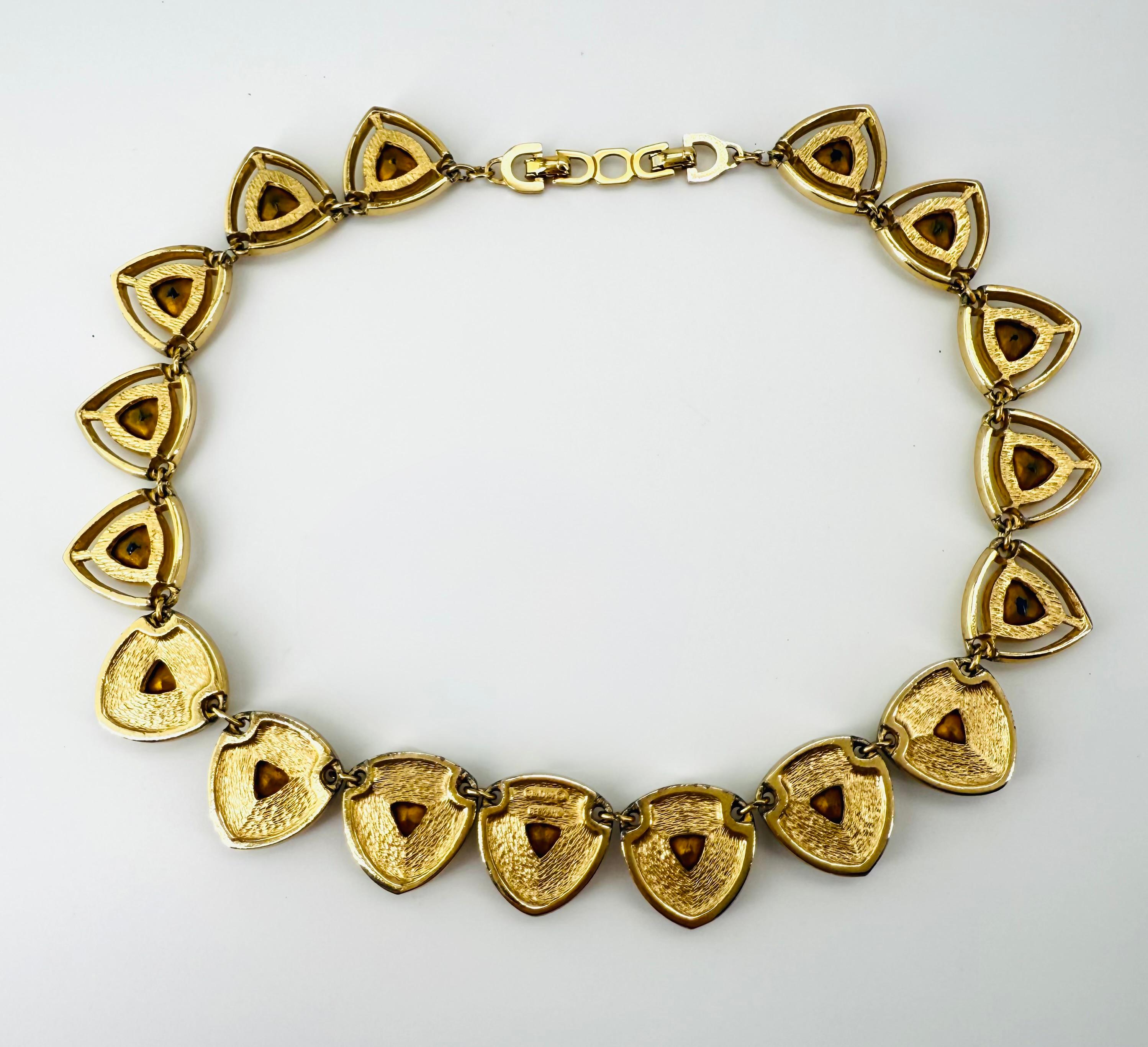1970 Christian Dior Collier en cristal avec cristaux bleu ciel et jaune citron en vente 3