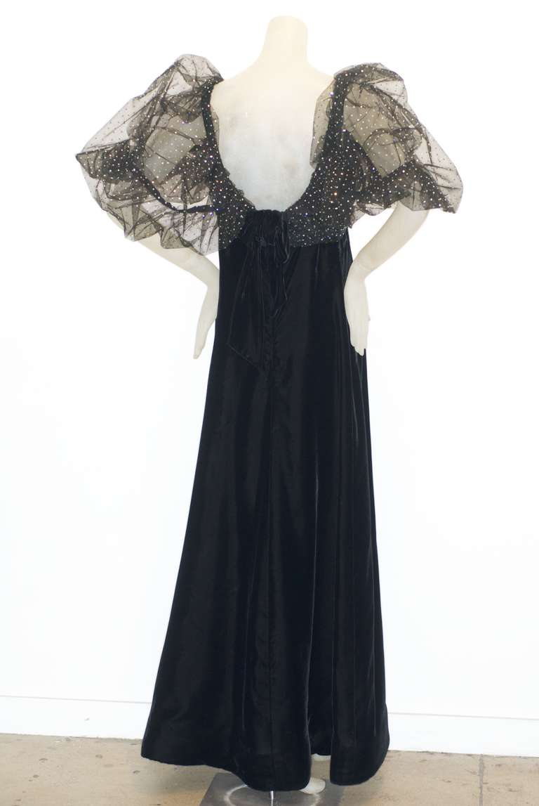 Jacqueline de Ribes Velvet and Tulle Gown In Excellent Condition In New York, NY