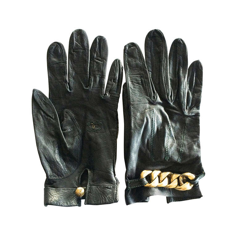 Chanel Black Leather Gloves with Gold Chain For Sale