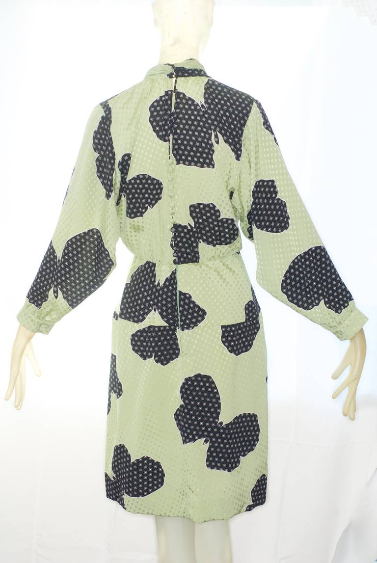 1970s Valentino Haute Couture Butterfly Dress In Excellent Condition For Sale In New York, NY