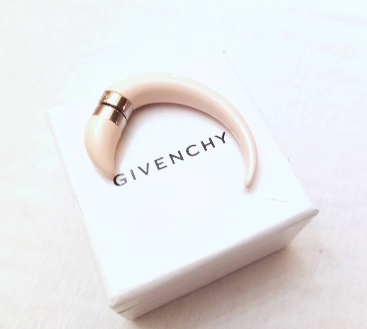 givenchy bracelet box
