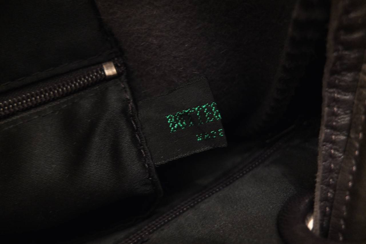 Bottega Veneta Bucket Bag In Excellent Condition For Sale In New York, NY