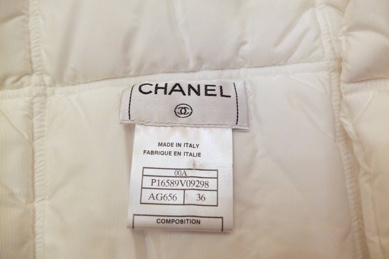 Chanel Snow White Quilted Scarf For Sale 1
